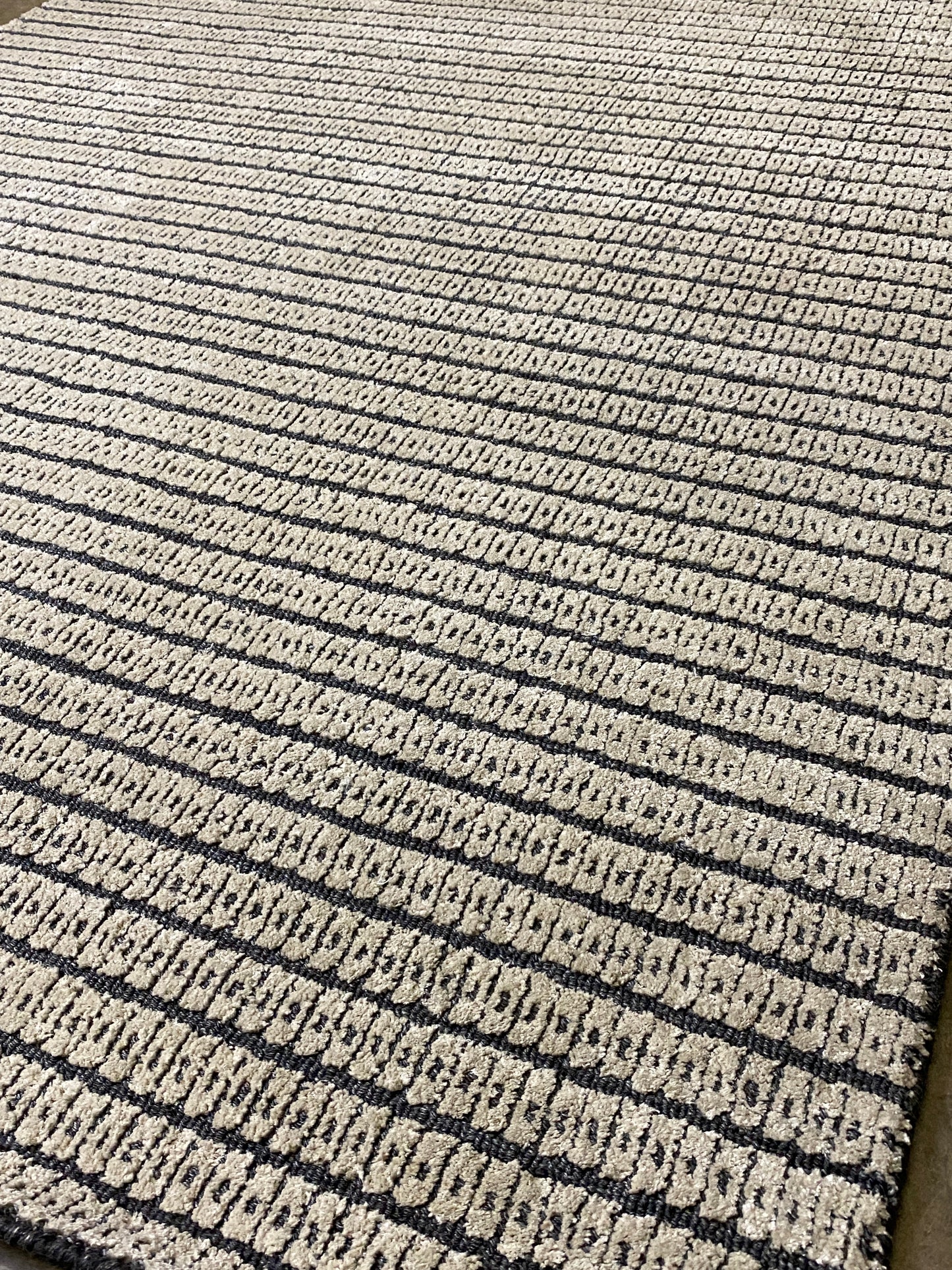 Archive Sale Antrano in Flaga - 4'x 6'