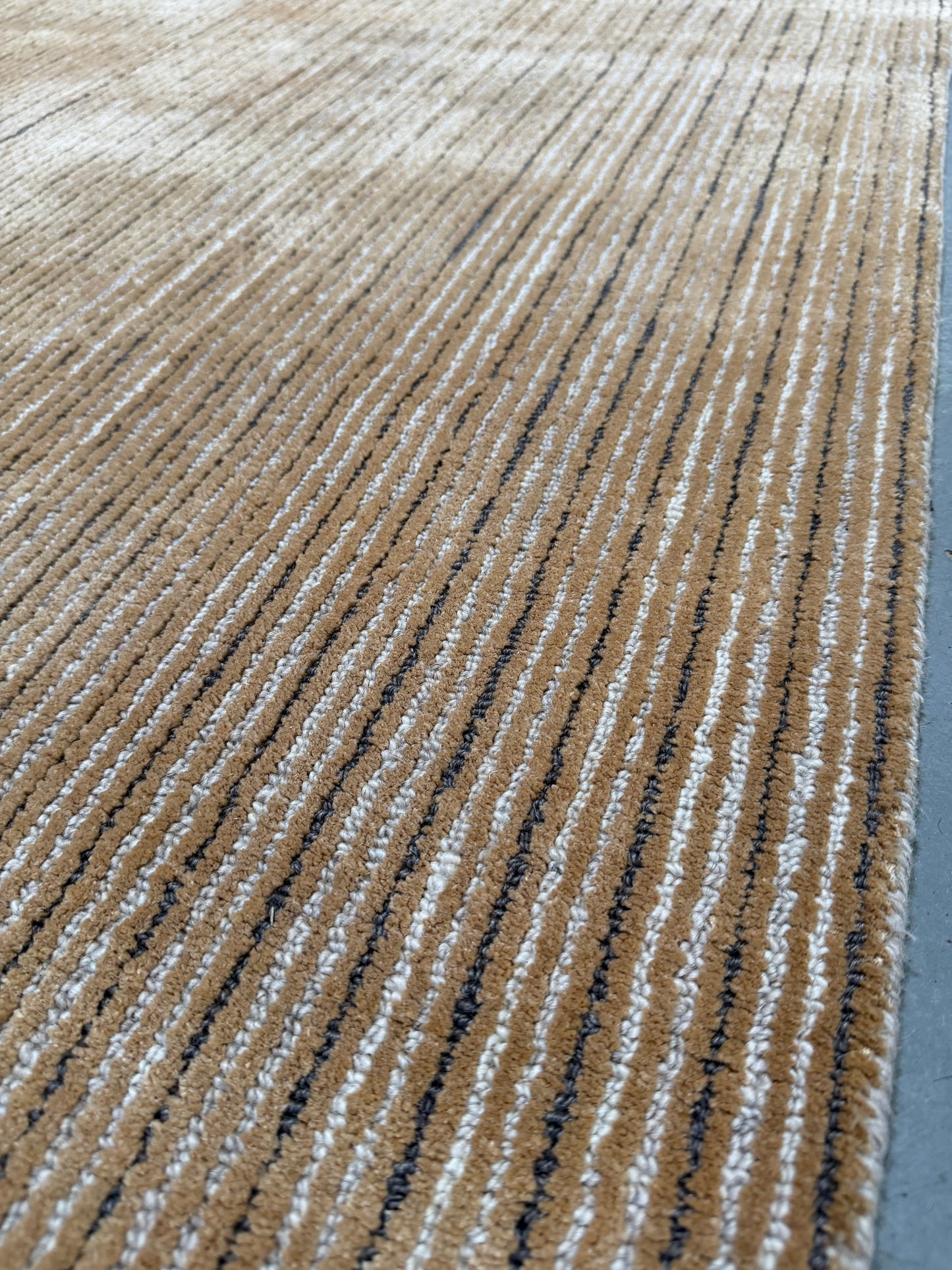 Benzi Stripe - Burnt Gold