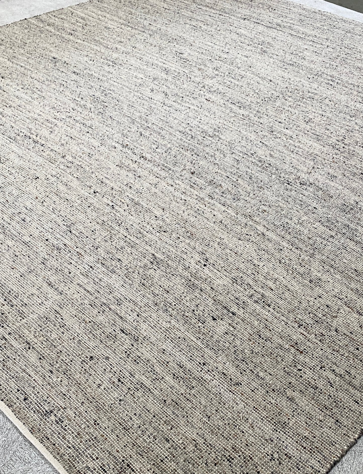 Lisbon - Black & Grey