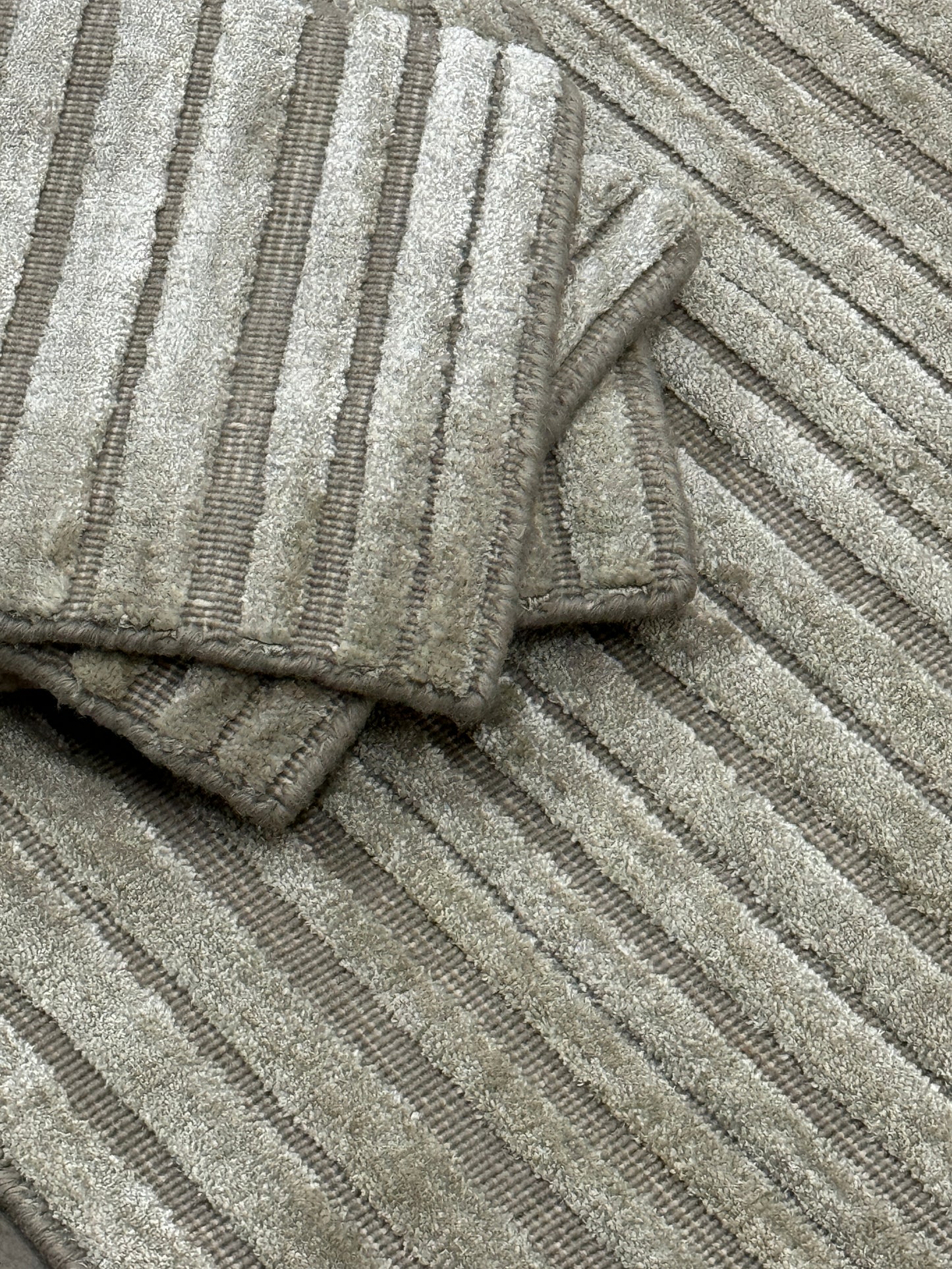 Daxon Stripe - Deep Butter Gold