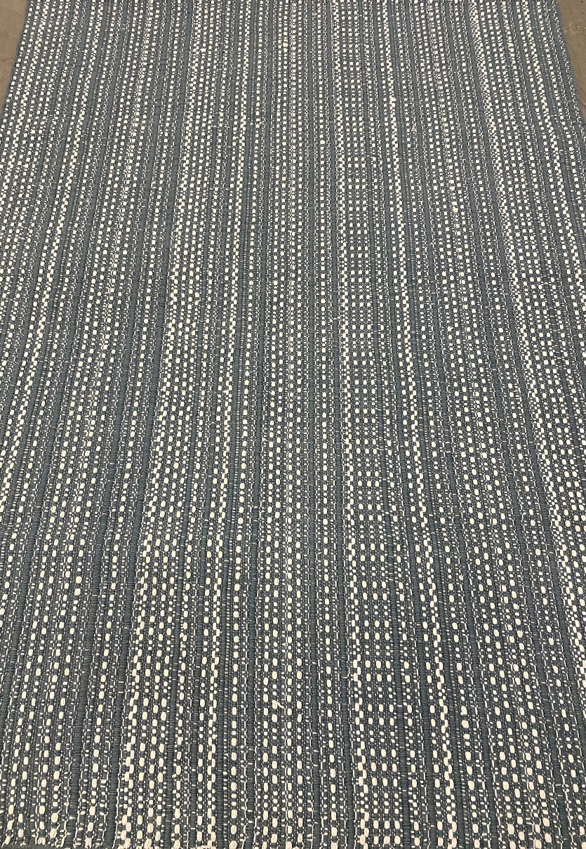 Outdoor Whipper - Gothic Blue