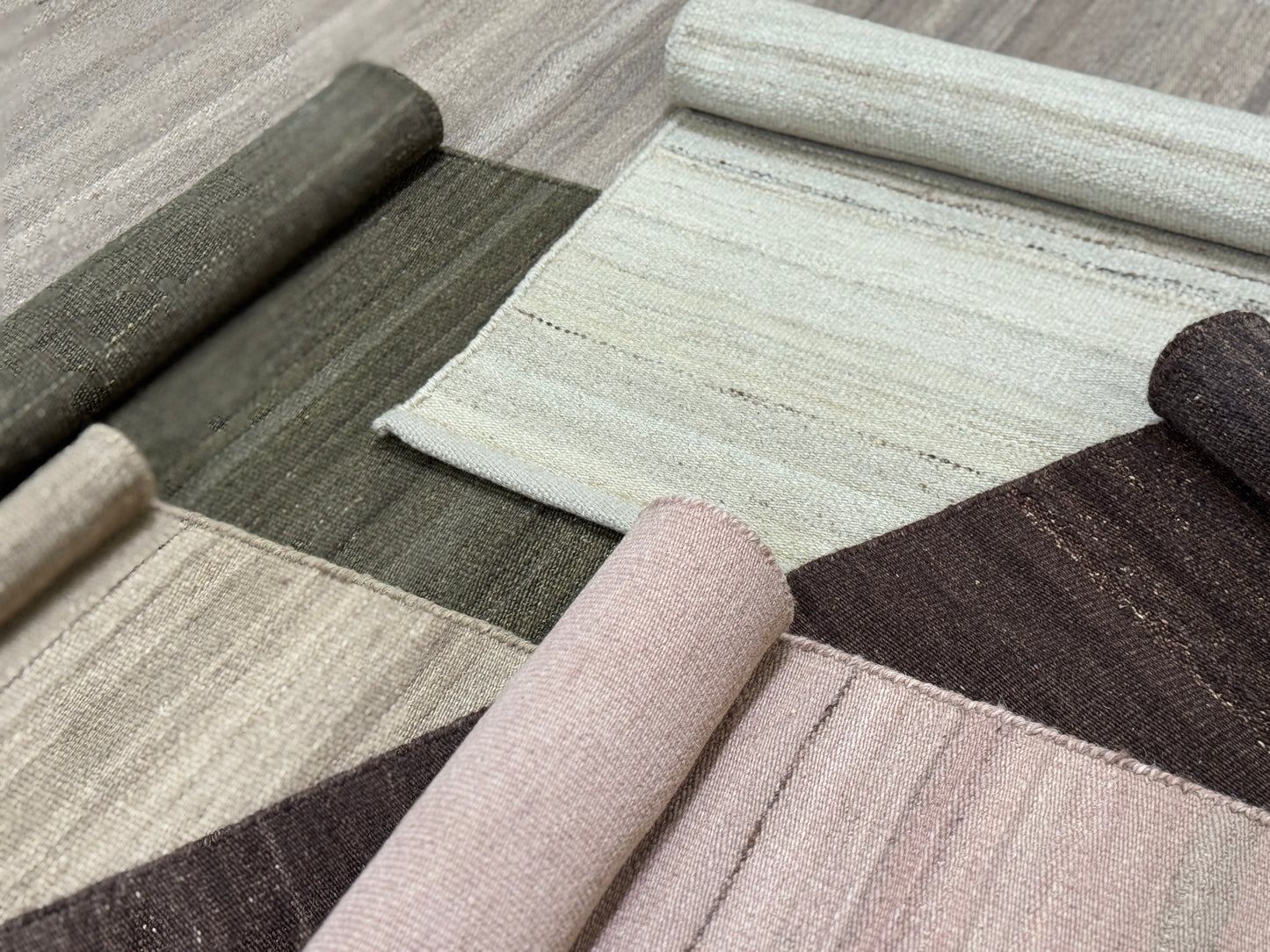 Herat Durrie - Beige Poke