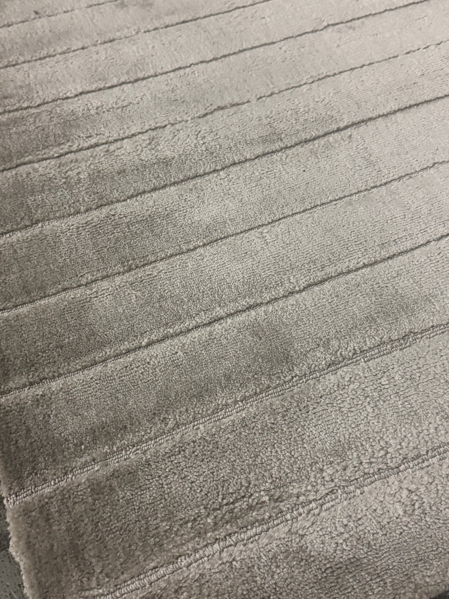 Archive Sale Jewel Splendid Stripe - Luster Linen 4'7" x 6'