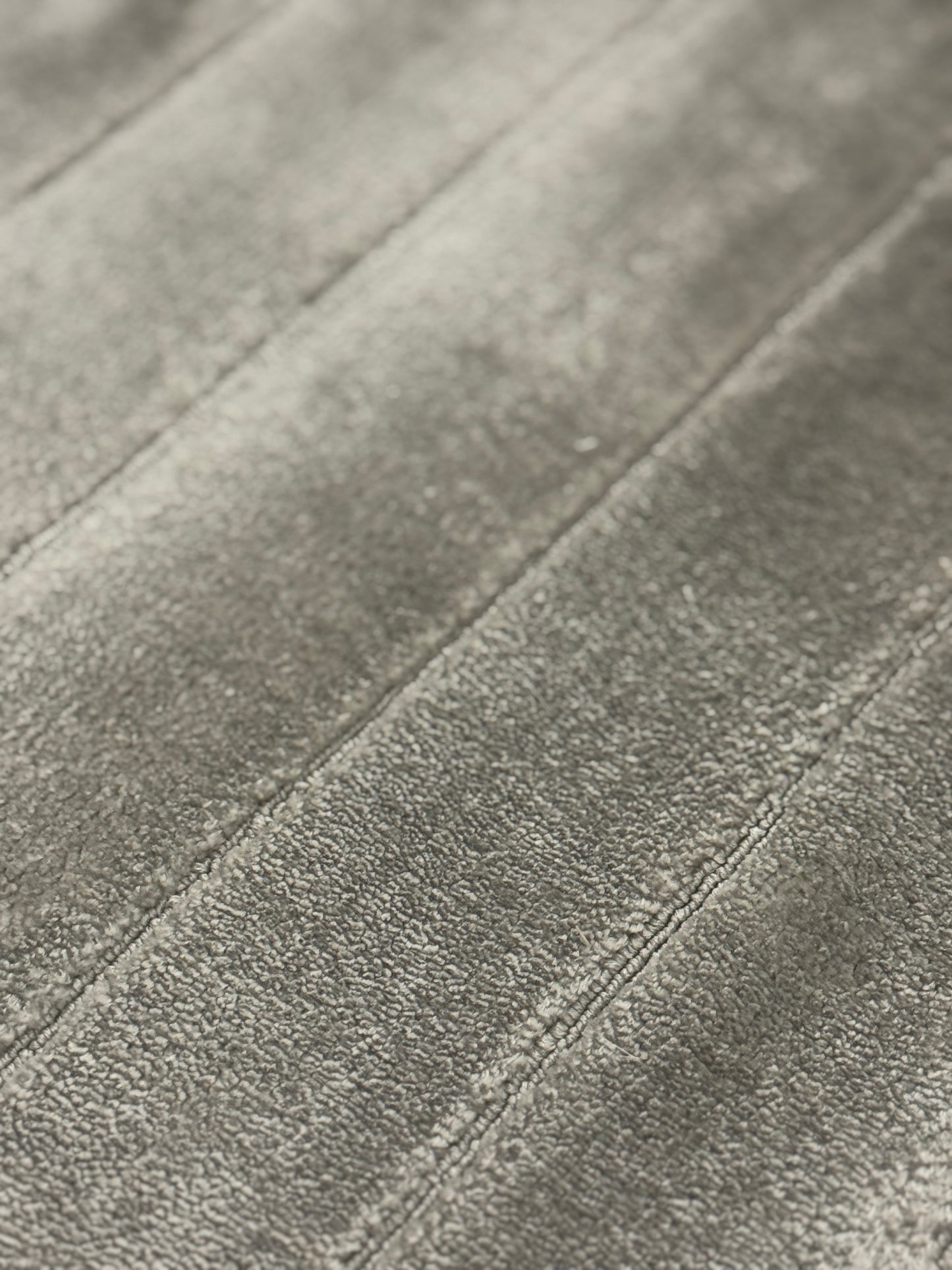 Archive Sale Jewel Splendid Stripe - Luster Linen 4'7" x 6'