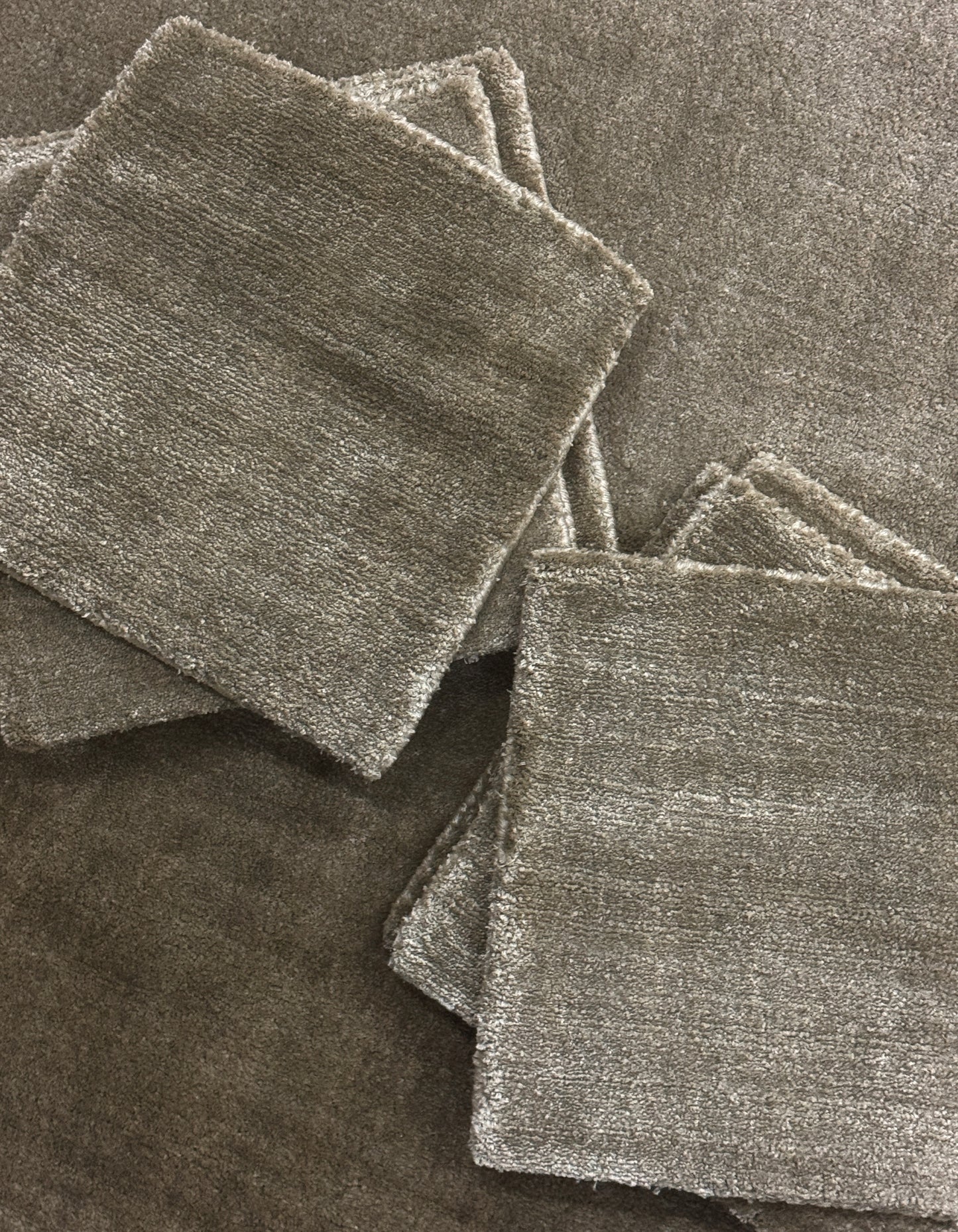 Jewel Velvets - Deep Butter Gold