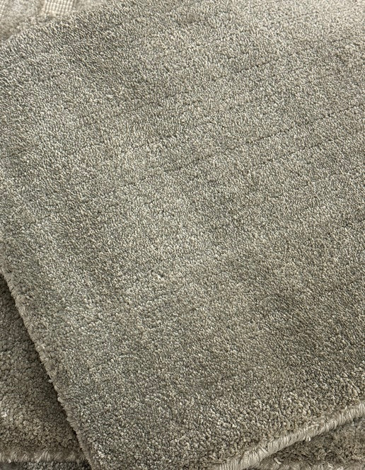 Archive Sale Jewel Velvet - Silver Diamond 10ft 3in x 11ft 10in