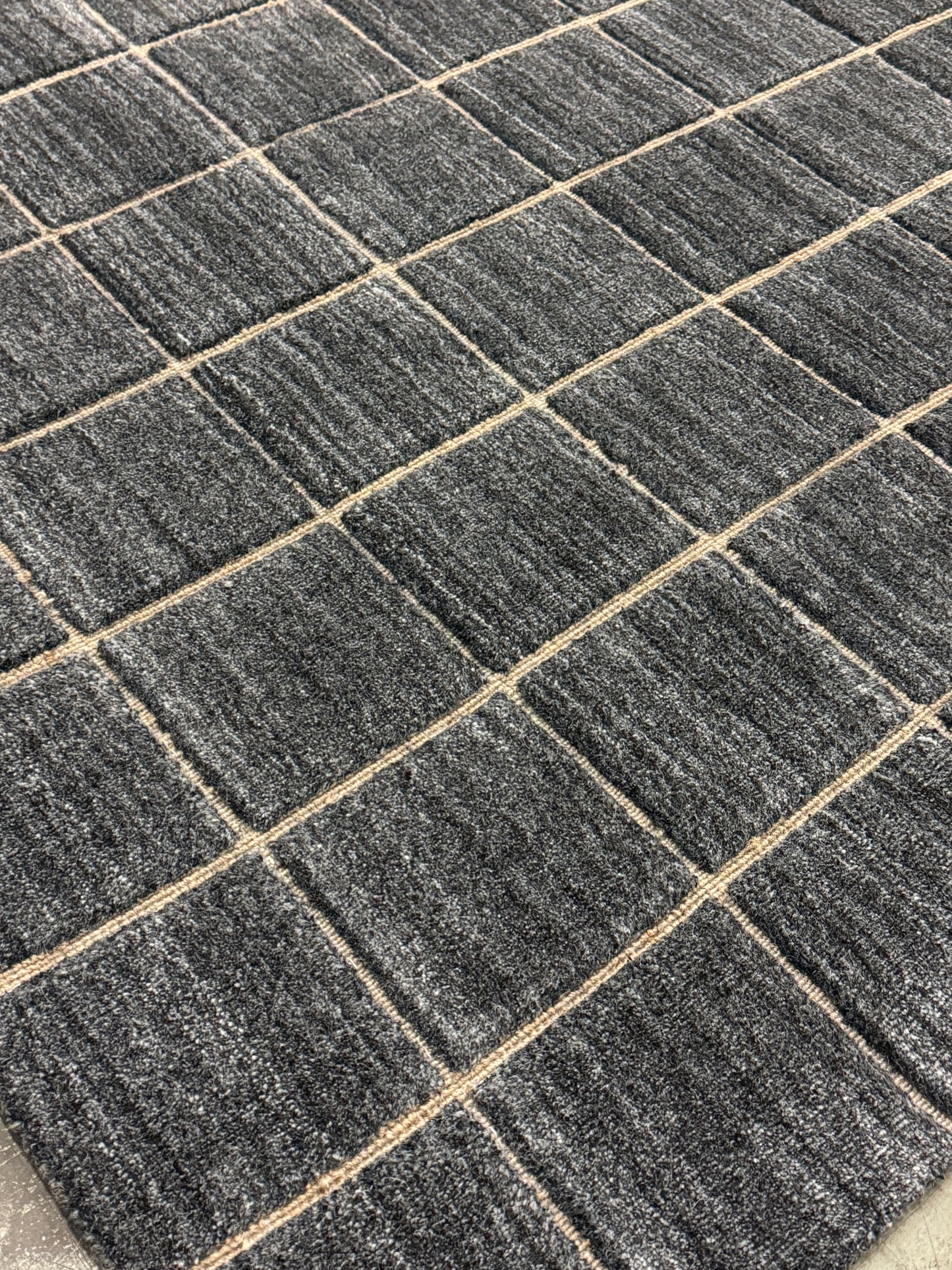 Archive Sale Jix Grid - Midnight Blue 5ft 9in x 7ft 9in
