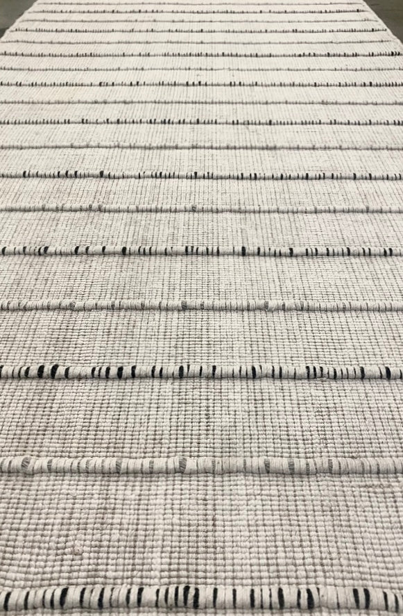 Jixxie Piping Stripe - Panda Bear