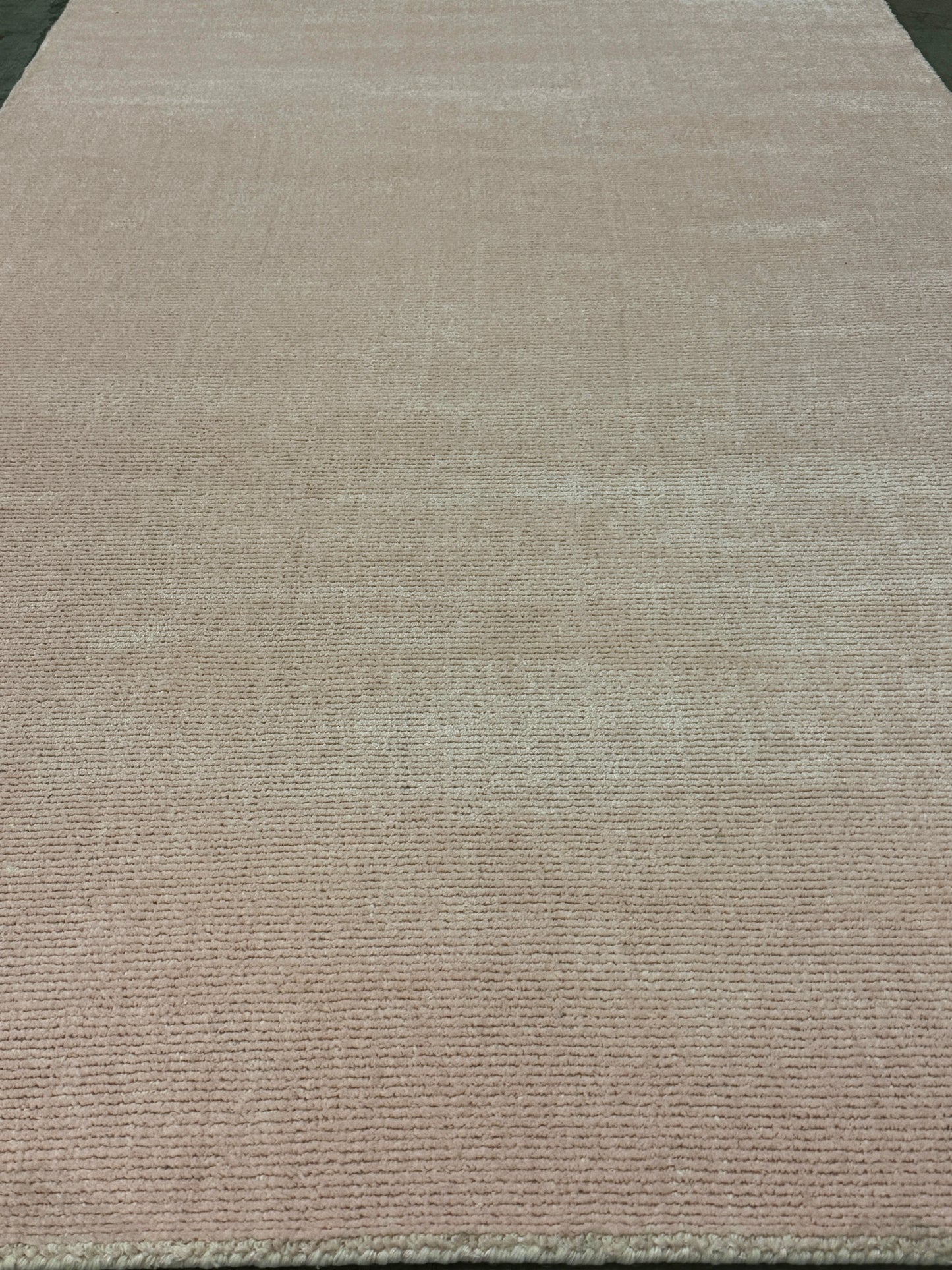Archive Sale Jixxie Loom - Pretty Pink 4' x 7'