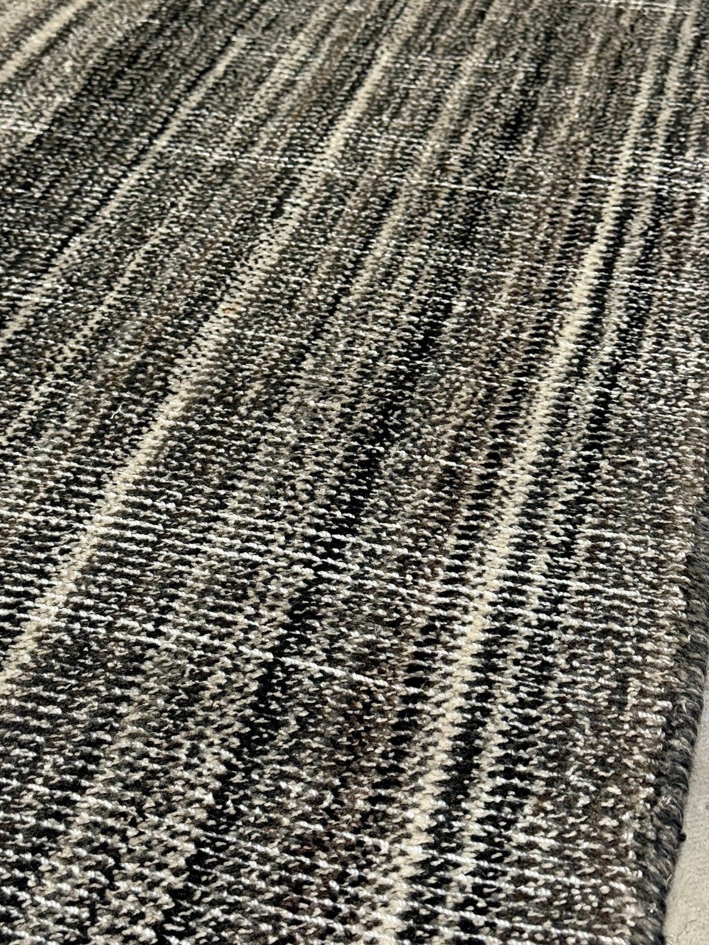 Archive Sale Jixxie Loom - Smitten Coal 2'7" x 10'1"