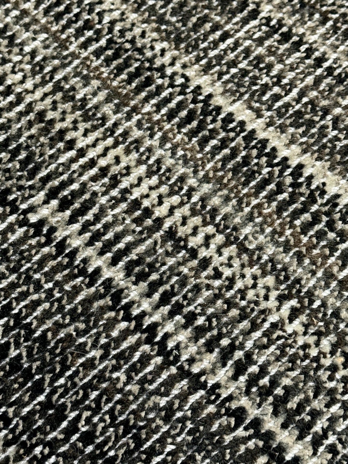 Archive Sale Jixxie Loom - Smitten Coal 2'7" x 10'1"