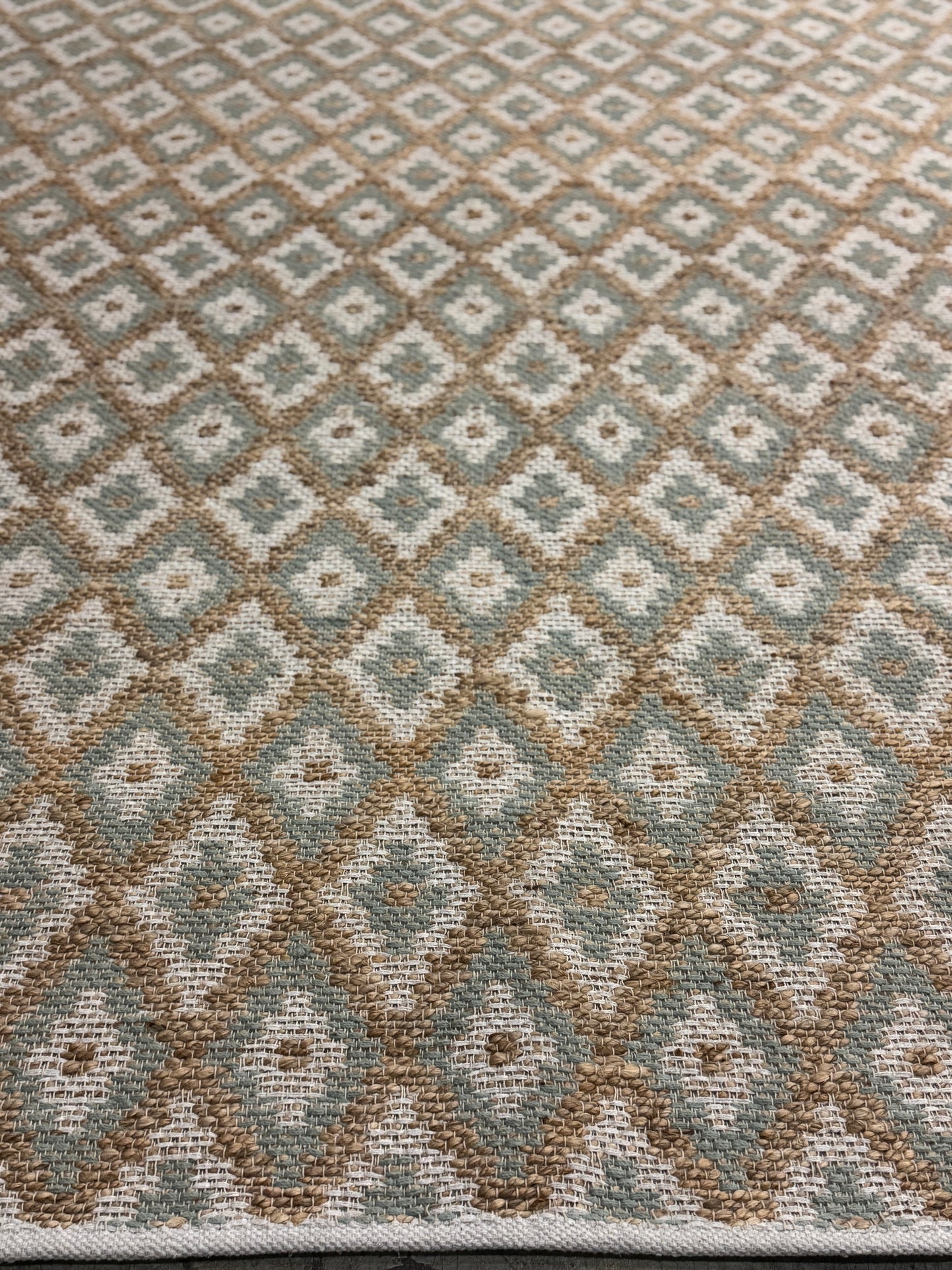 Jubax Trellis - Cadet Coral Blue