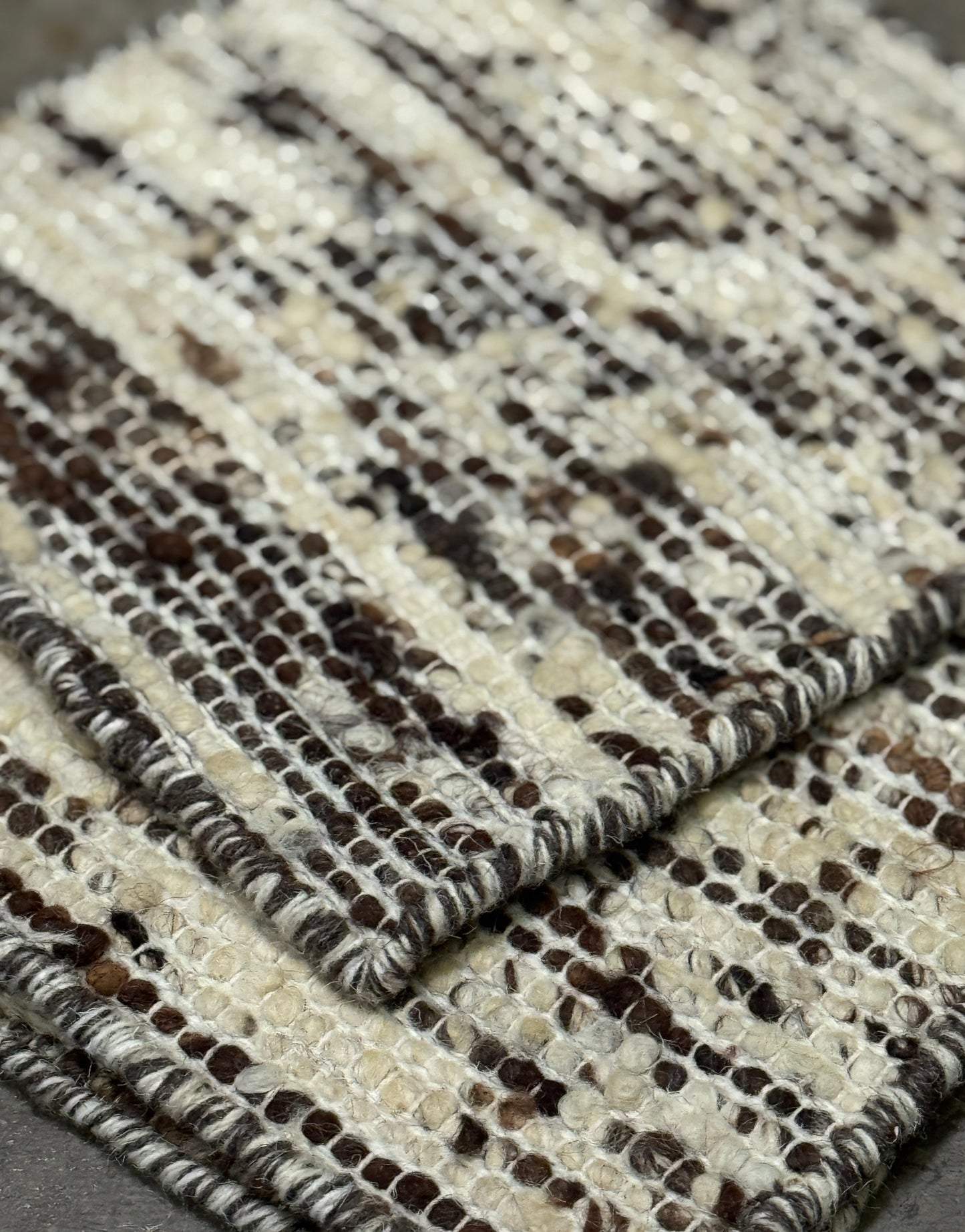 Lisbon - Chocolate Brown