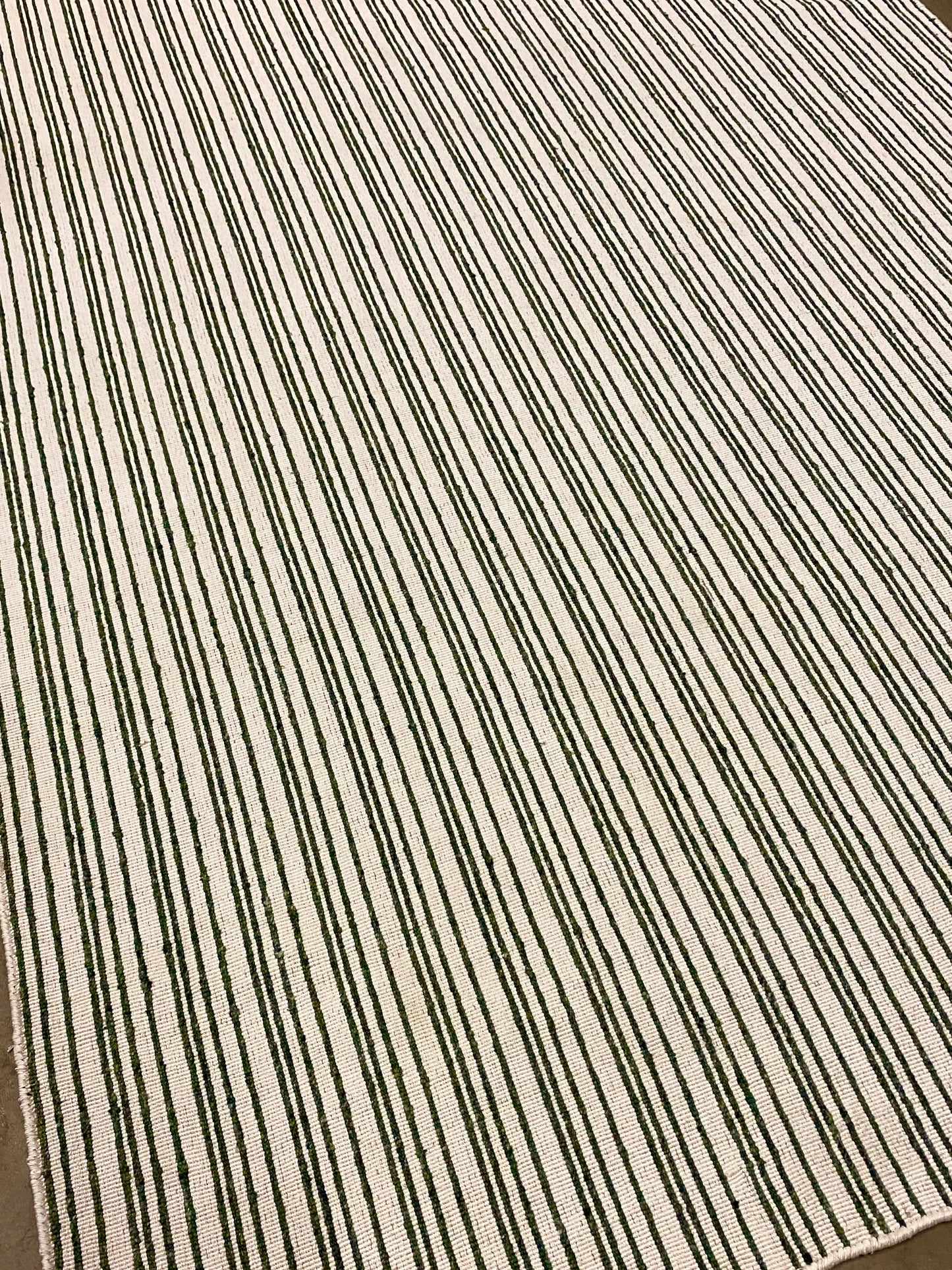Archive Sale Pebbi - Putting Green 5ft x 7ft