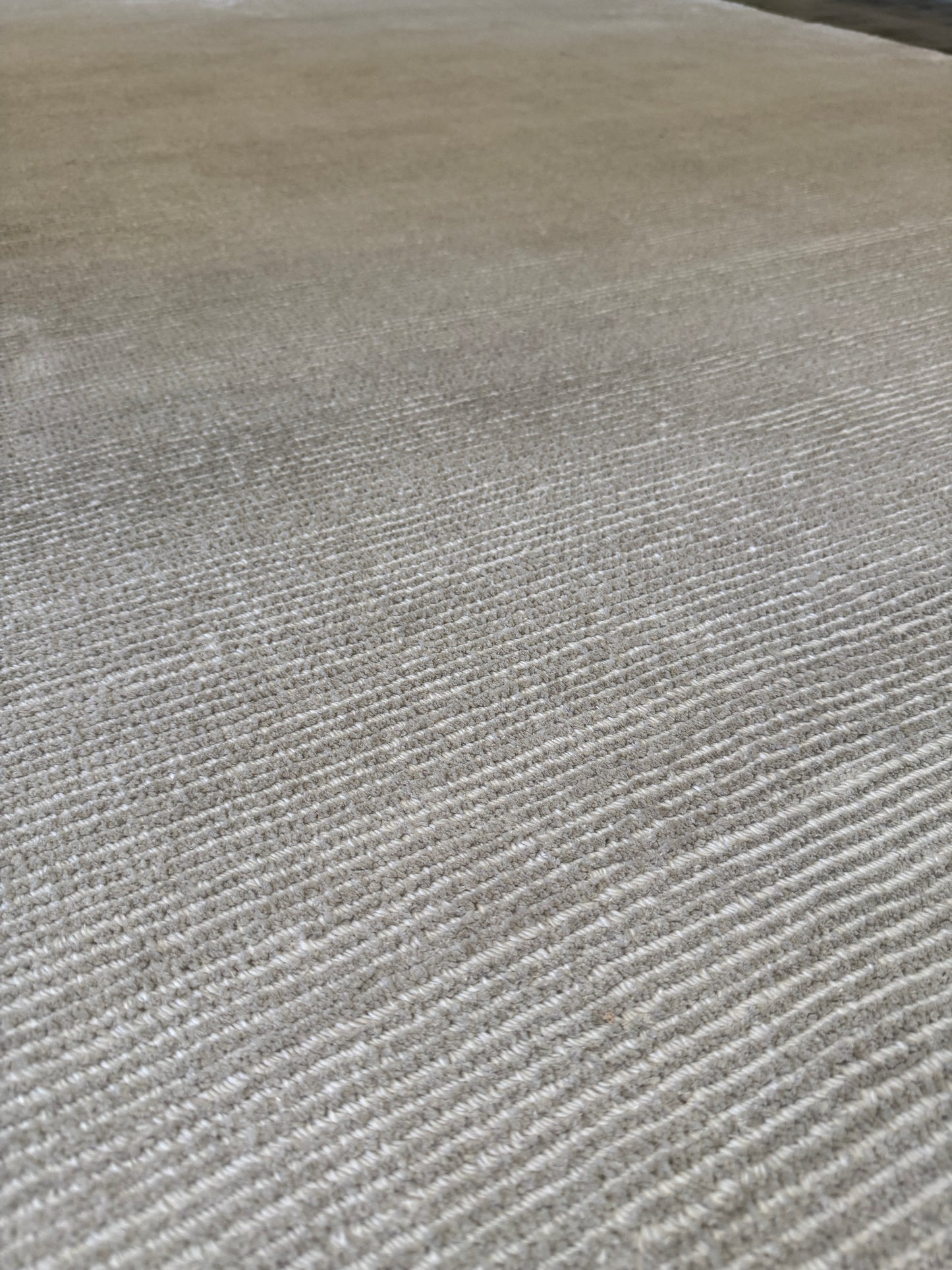 Archive Sale Jixxie Loom - Light Silver 5'x 8'
