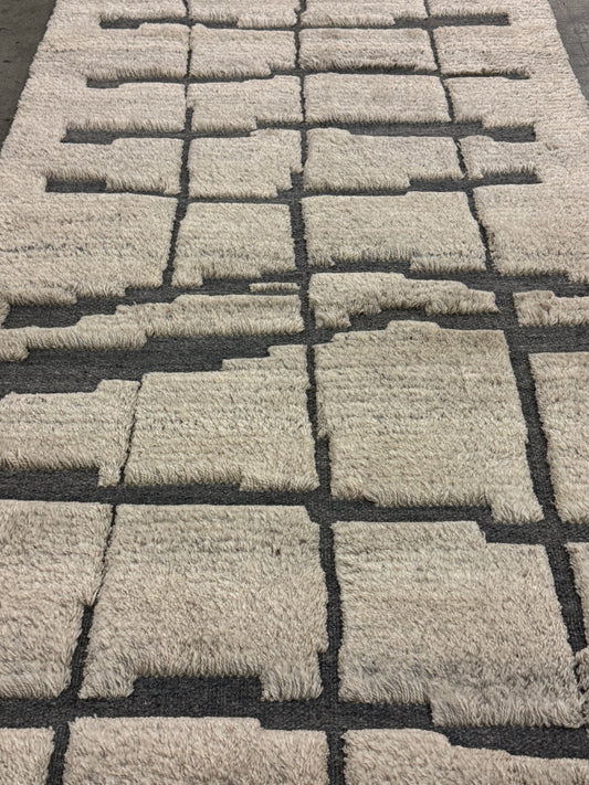 Tique Plush Tique - Puff Greystone