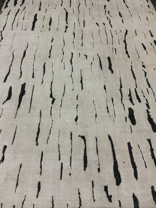 Silky Tilt - British Dark