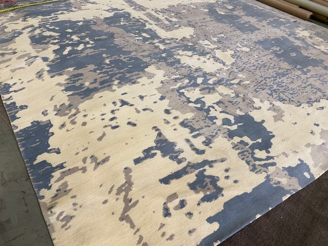 Archive Sale Skyscape Tibetan - Lavender 12ft x 12ft 6in