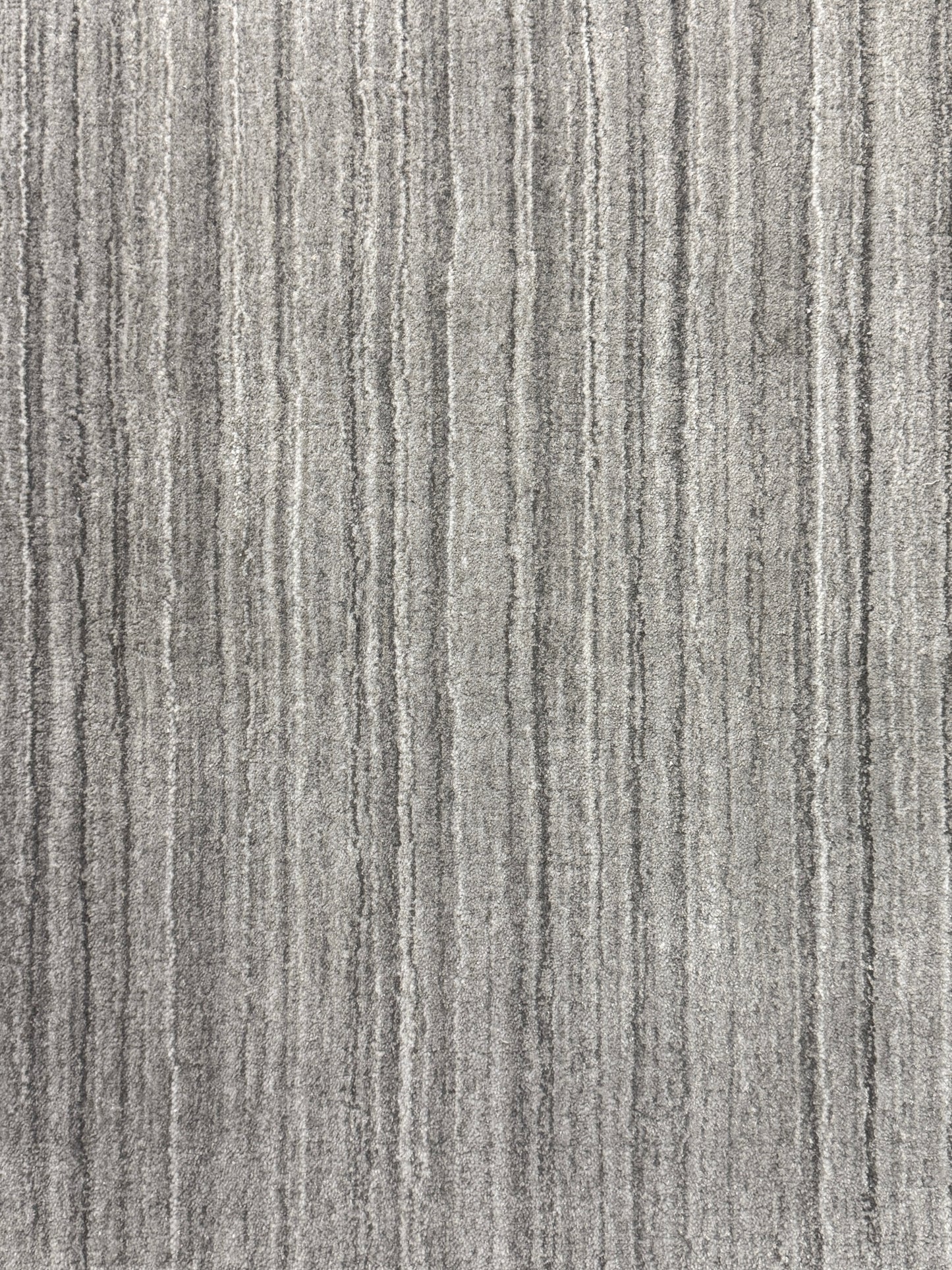 Archive Sale Jix Mantra - Slim Silver 2ft 9in x 11ft 9in