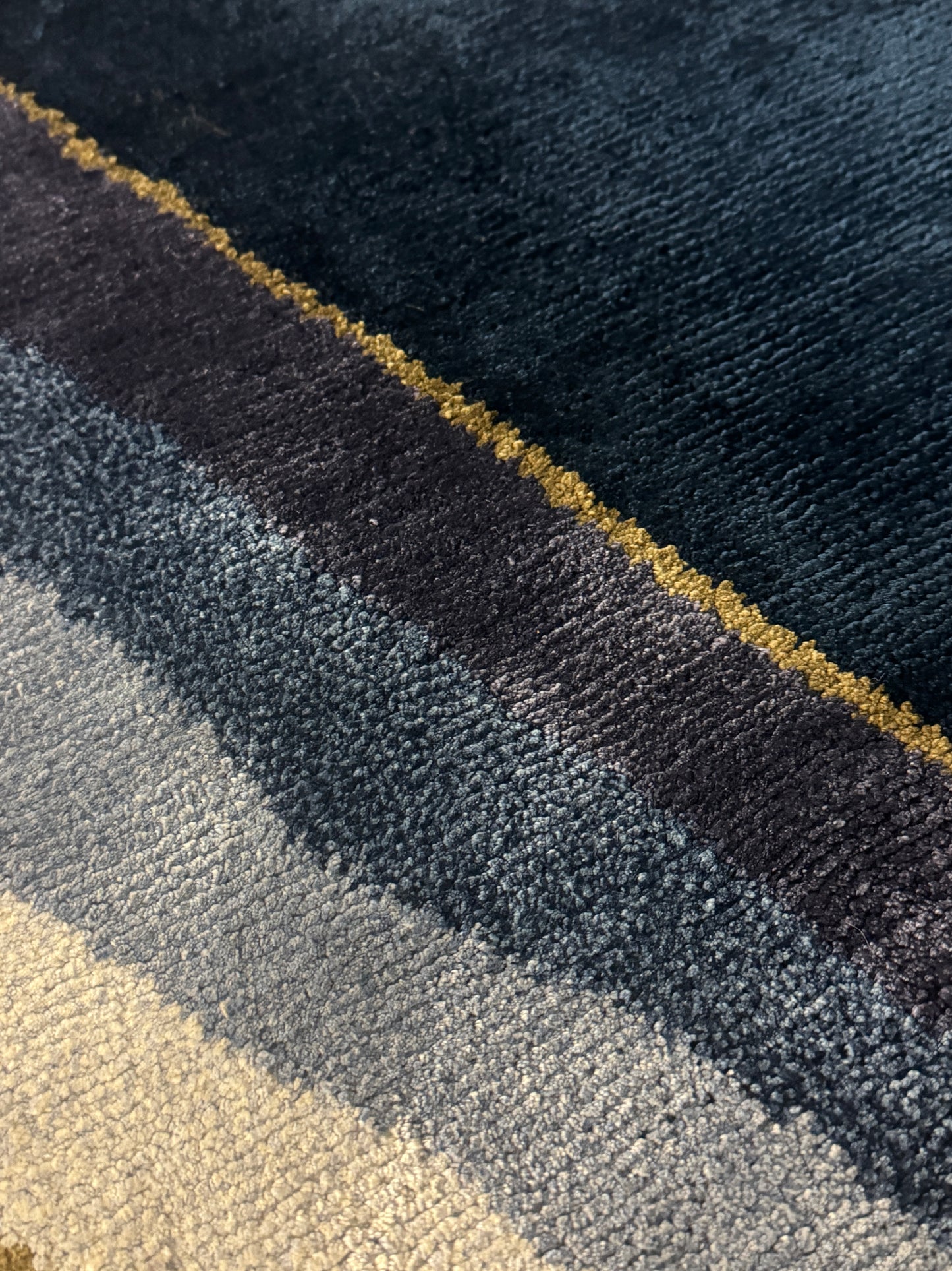 Archive Sale Sunwave Tibetan - Blue 5ft 3in x 8ft