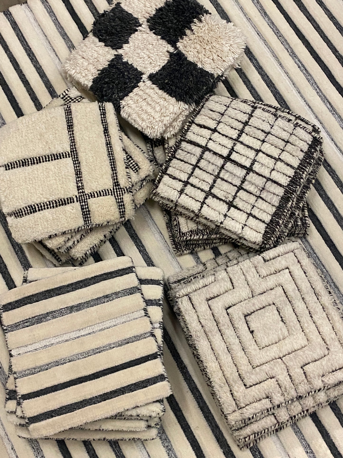 Jaha 19 - Tempe Pin Square