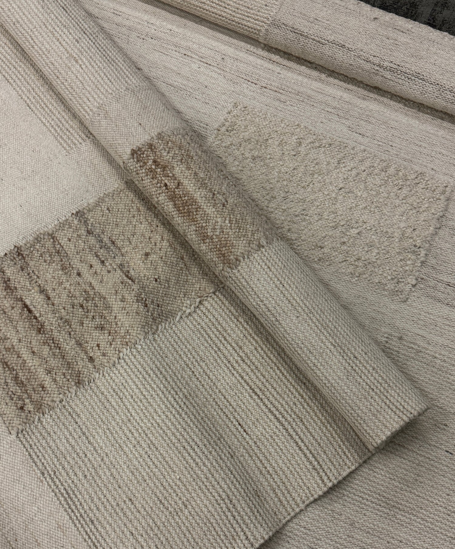 Divo Flatweaves Collection