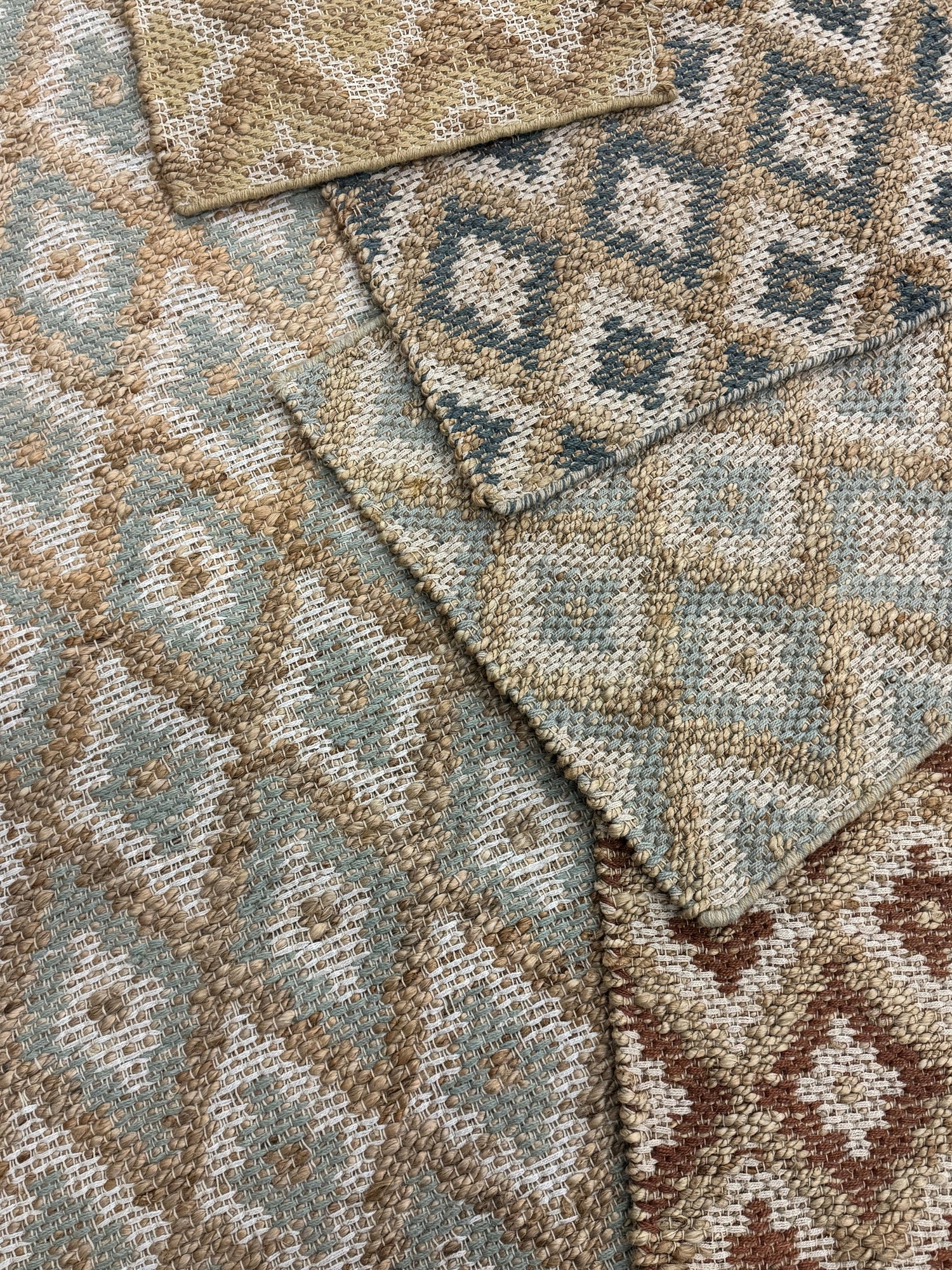 Jubax Trellis Jute Collection