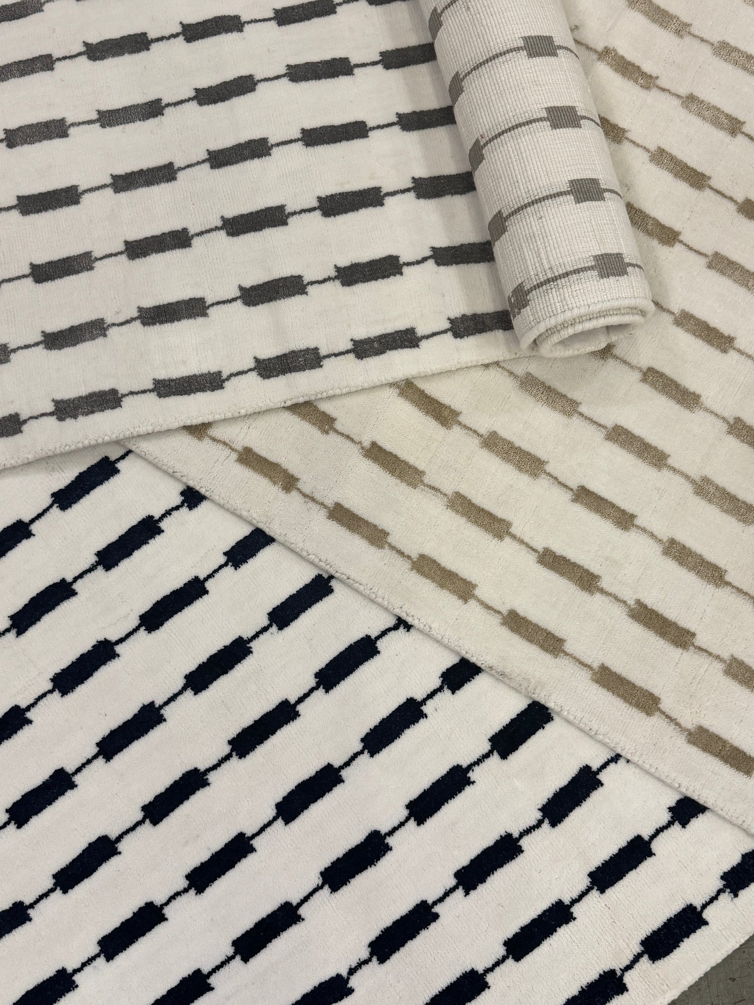 Lino Collection