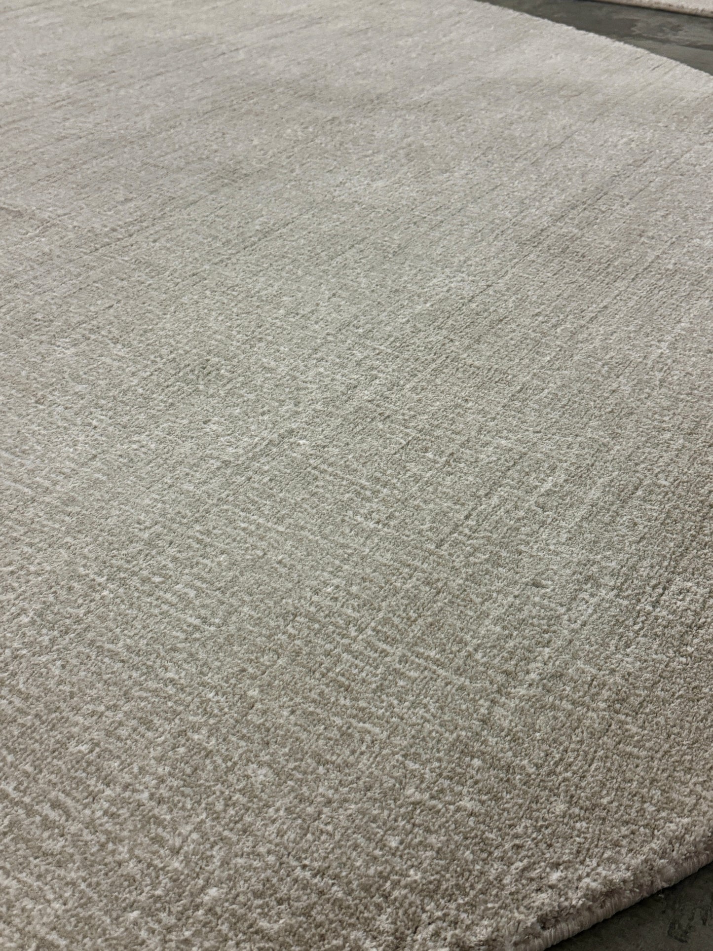 Jewel Velvet - Stippled Ivory