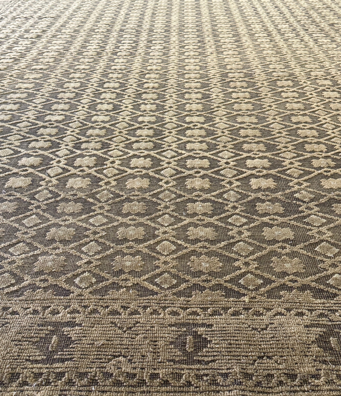 Archive Sale Antique Erdos - Black & Gold 12ft x 13ft 9in