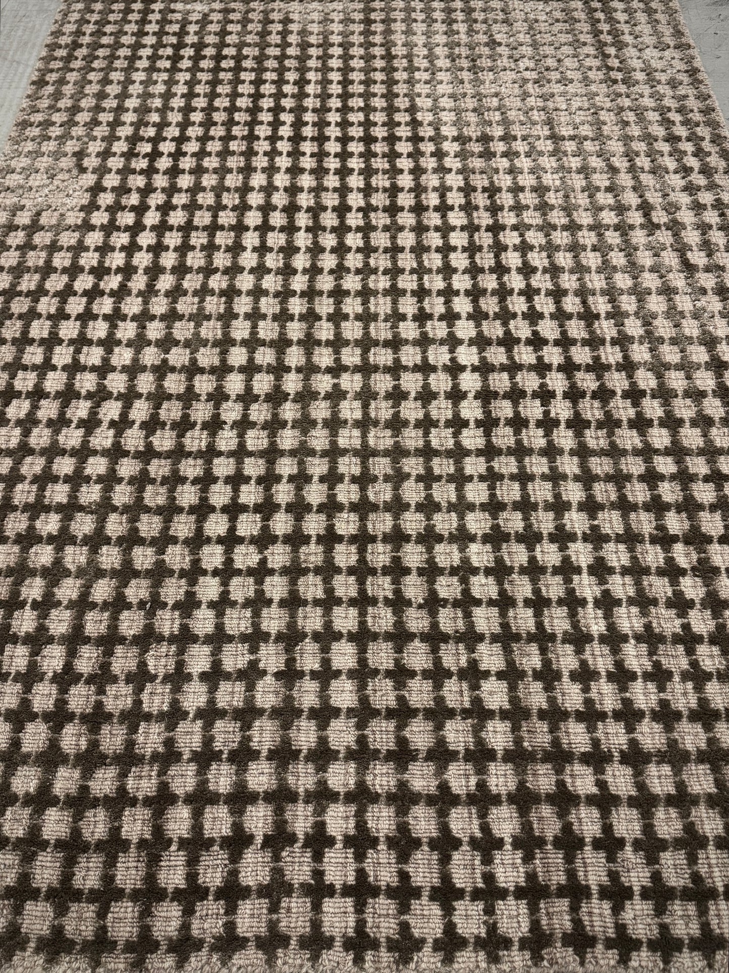 Anvil - Sterling Umber