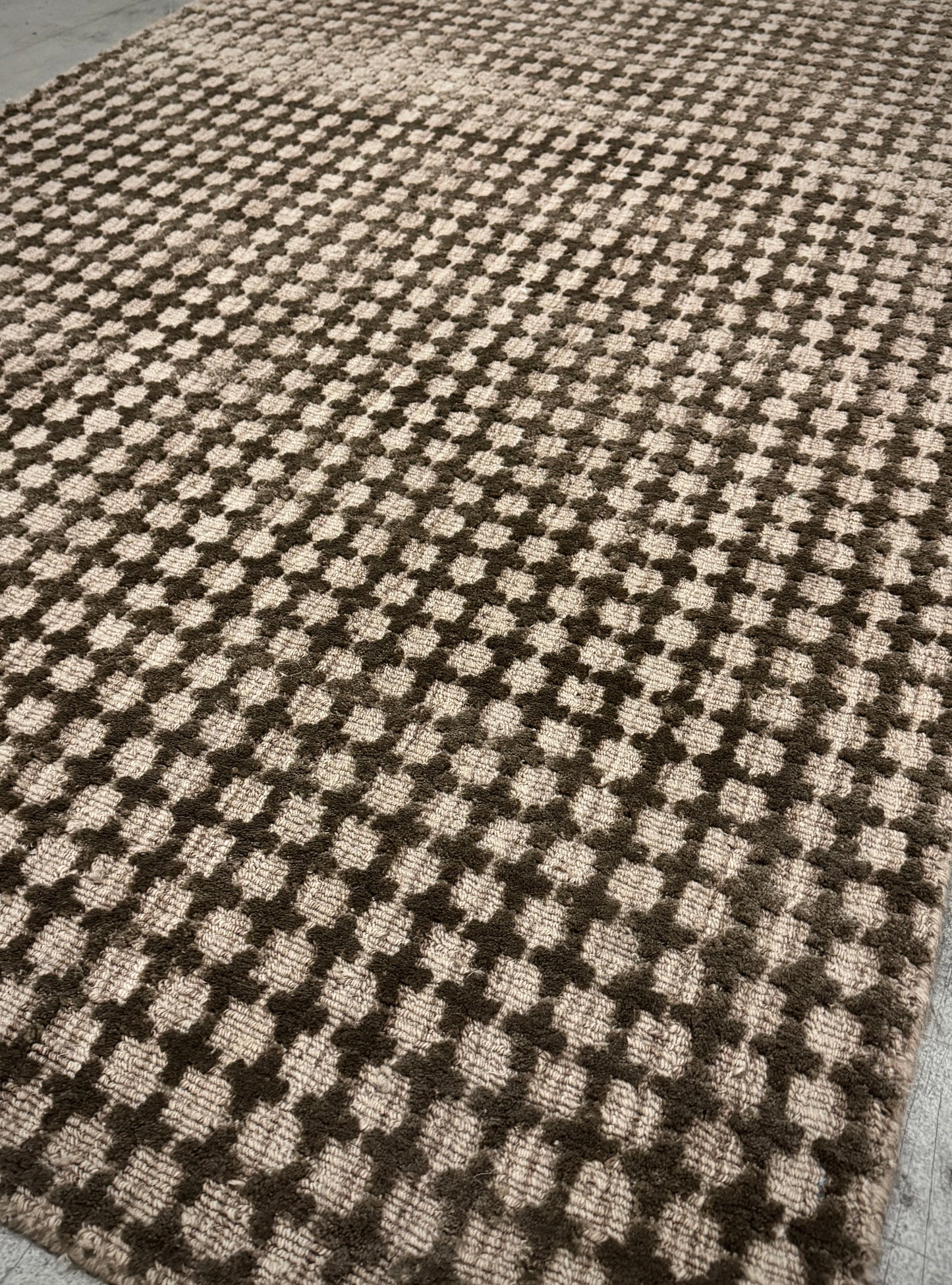 Anvil - Sterling Umber