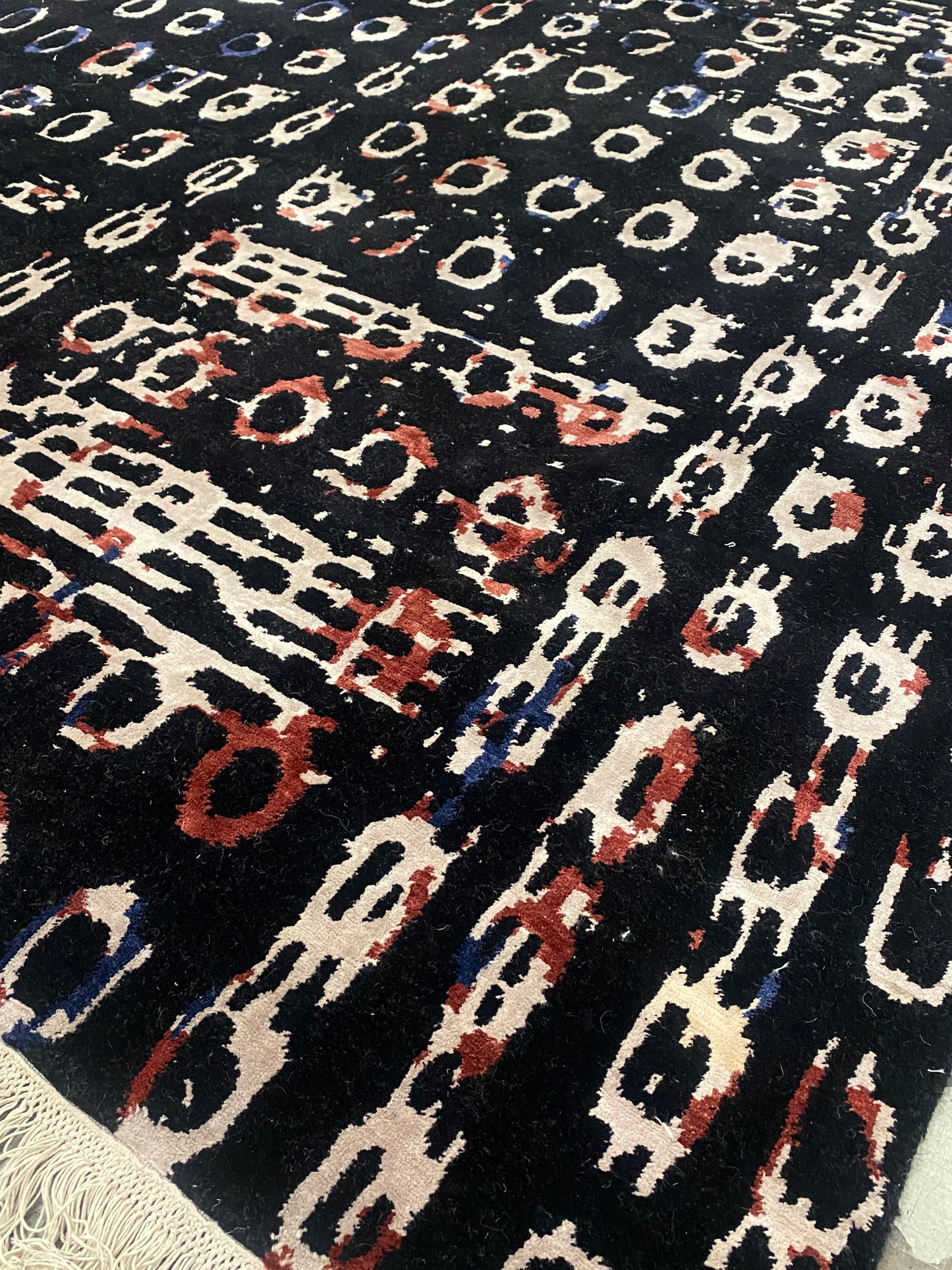 Archive Sale Art One Tibetan - Black 6ft x 7ft 10in