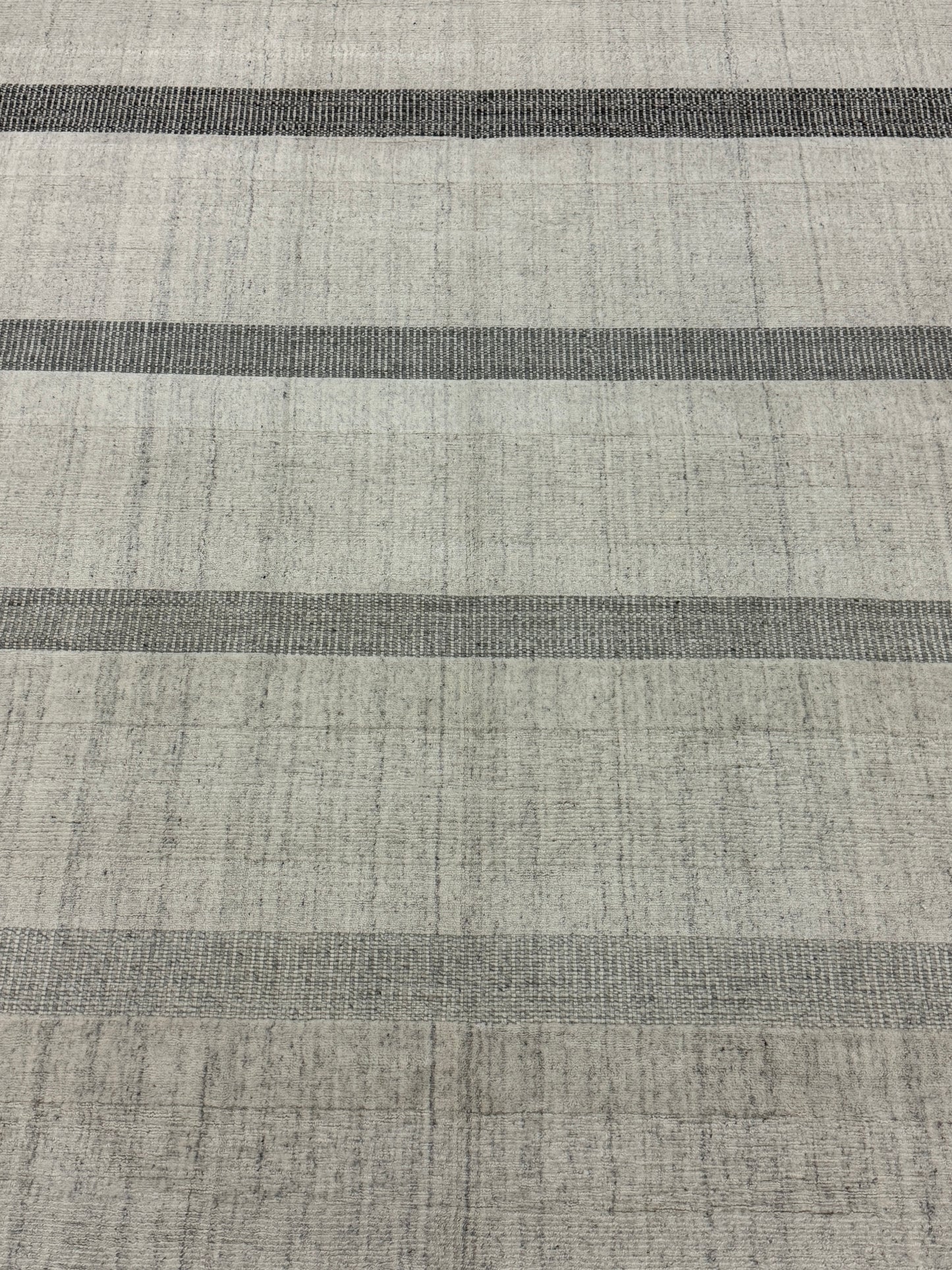 Archive Sale Ashiya Stripe - Ivory Grey 5ft x 8ft