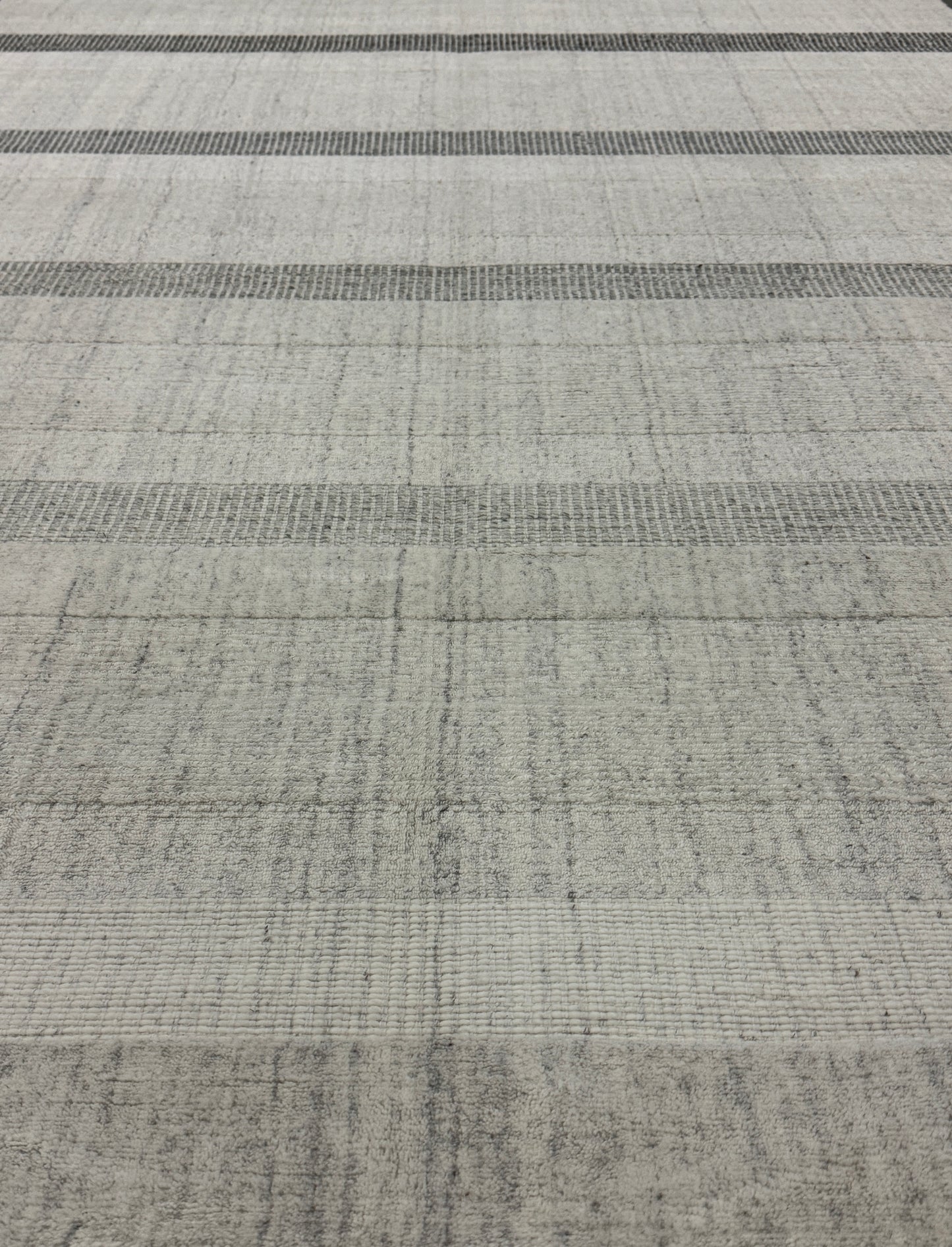 Archive Sale Ashiya Stripe - Ivory Grey 5ft x 8ft