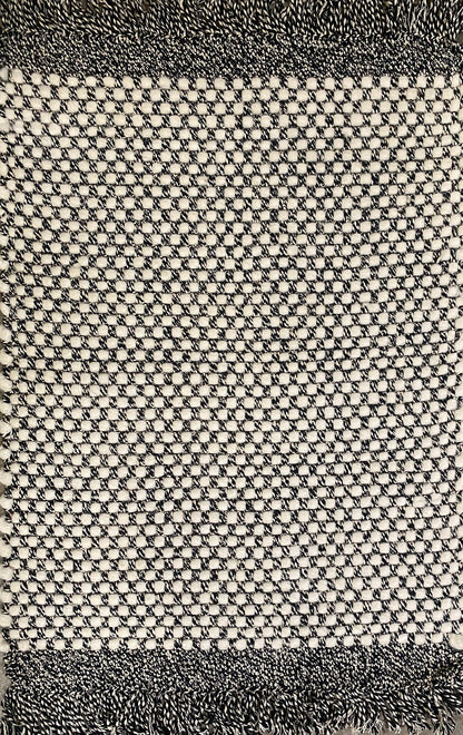 Outdoor Bazia - Black & White