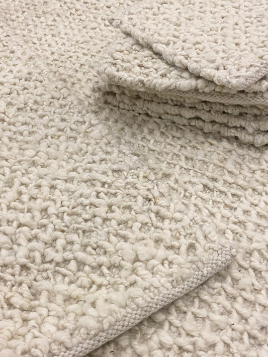 Archive Sale Beehive - Ivory 4ft x 7ft 4in