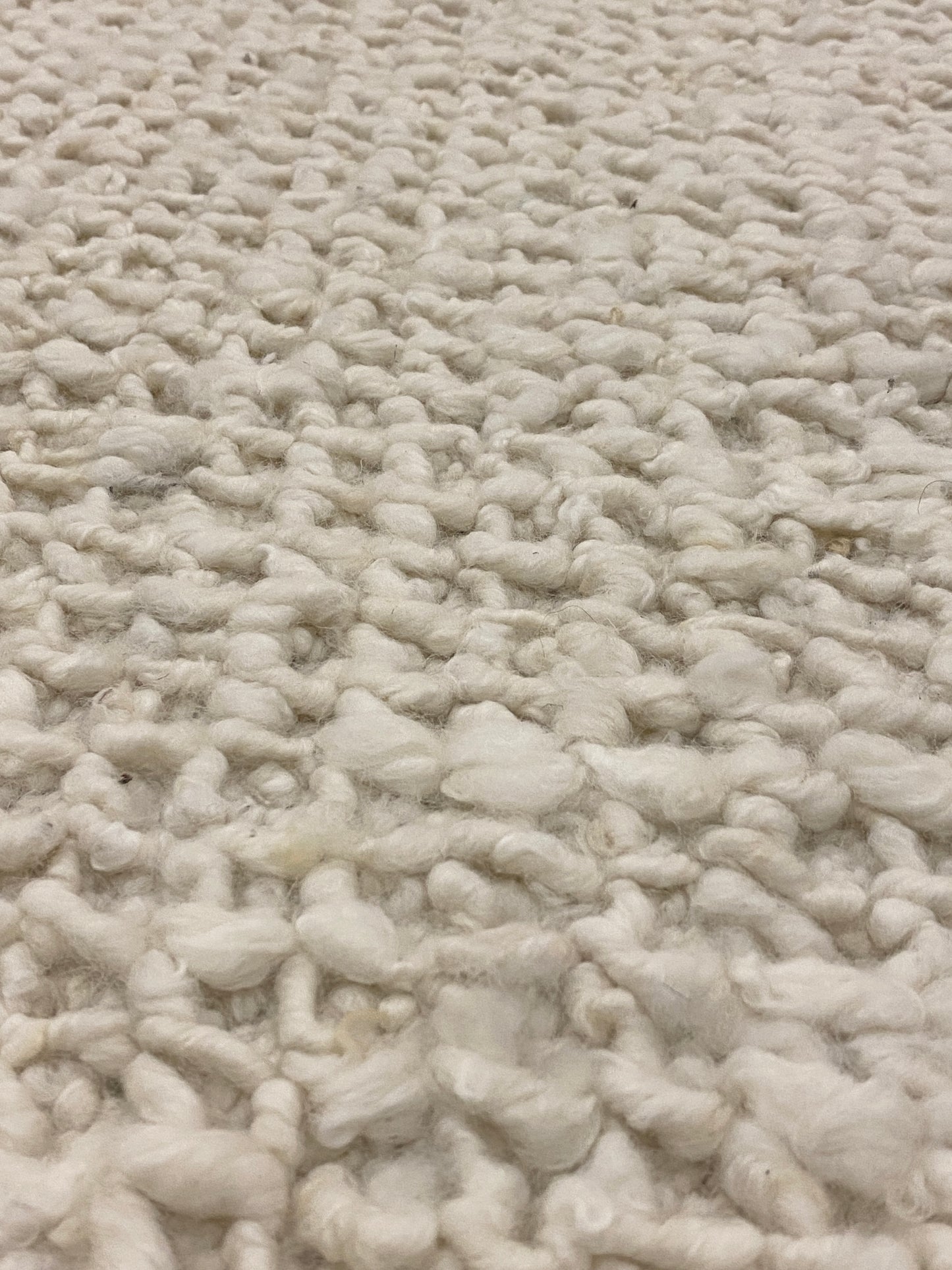 Archive Sale Beehive - Ivory 4ft x 7ft 4in