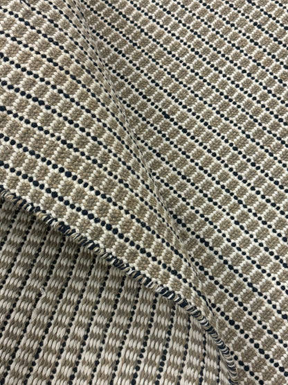 Outdoor Arthouse - Beige & Black