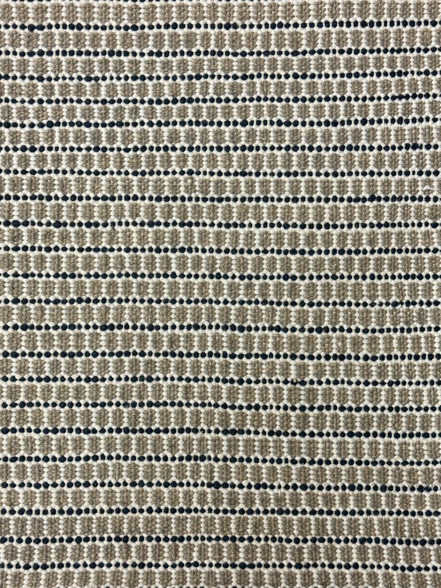 Outdoor Arthouse - Beige & Black