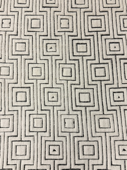 Bogi - Black & White