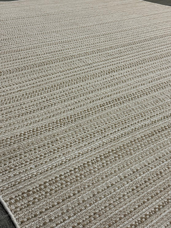 Outdoor Whipper - Bone Beige