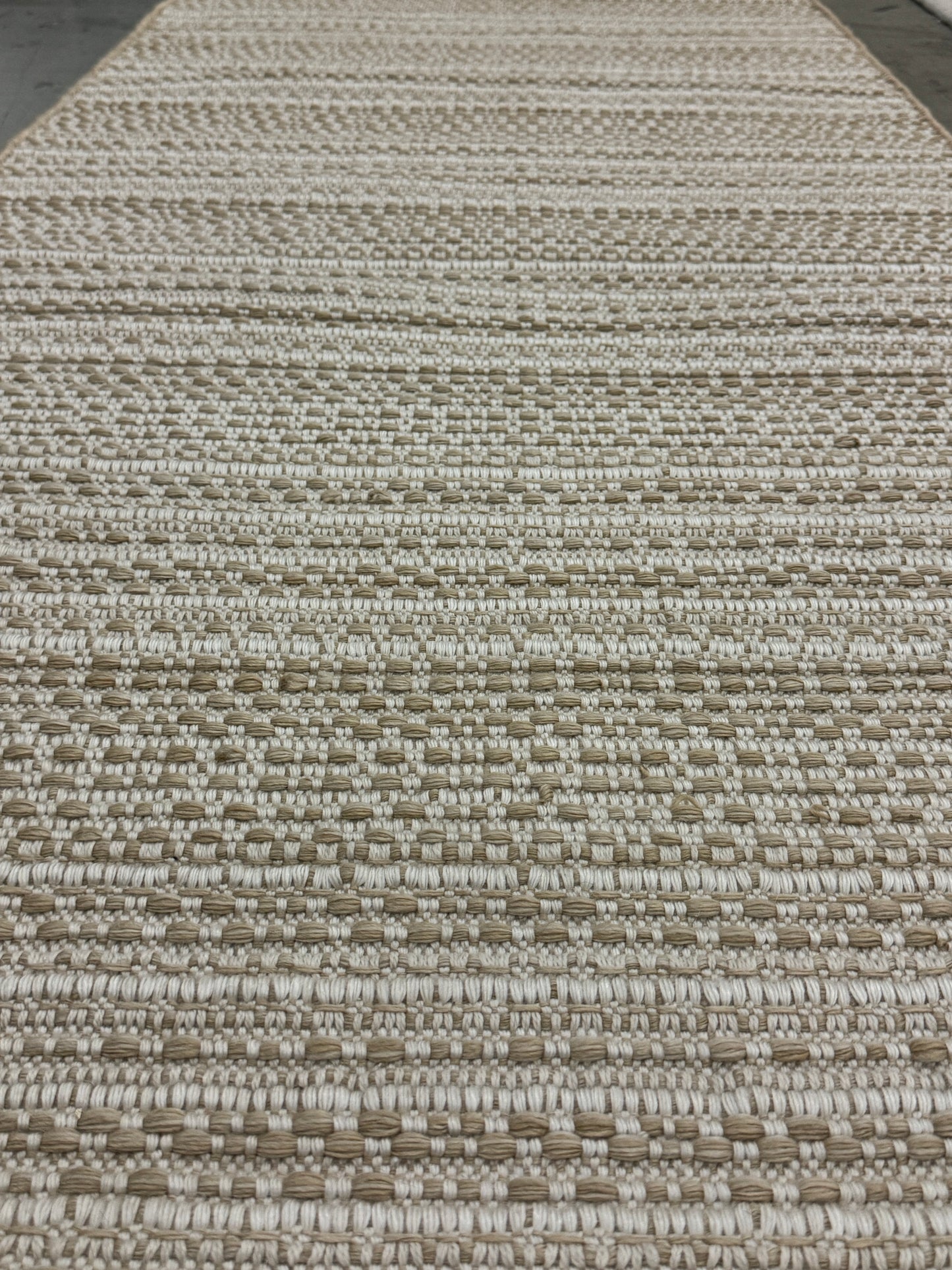 Outdoor Whipper - Bone Beige