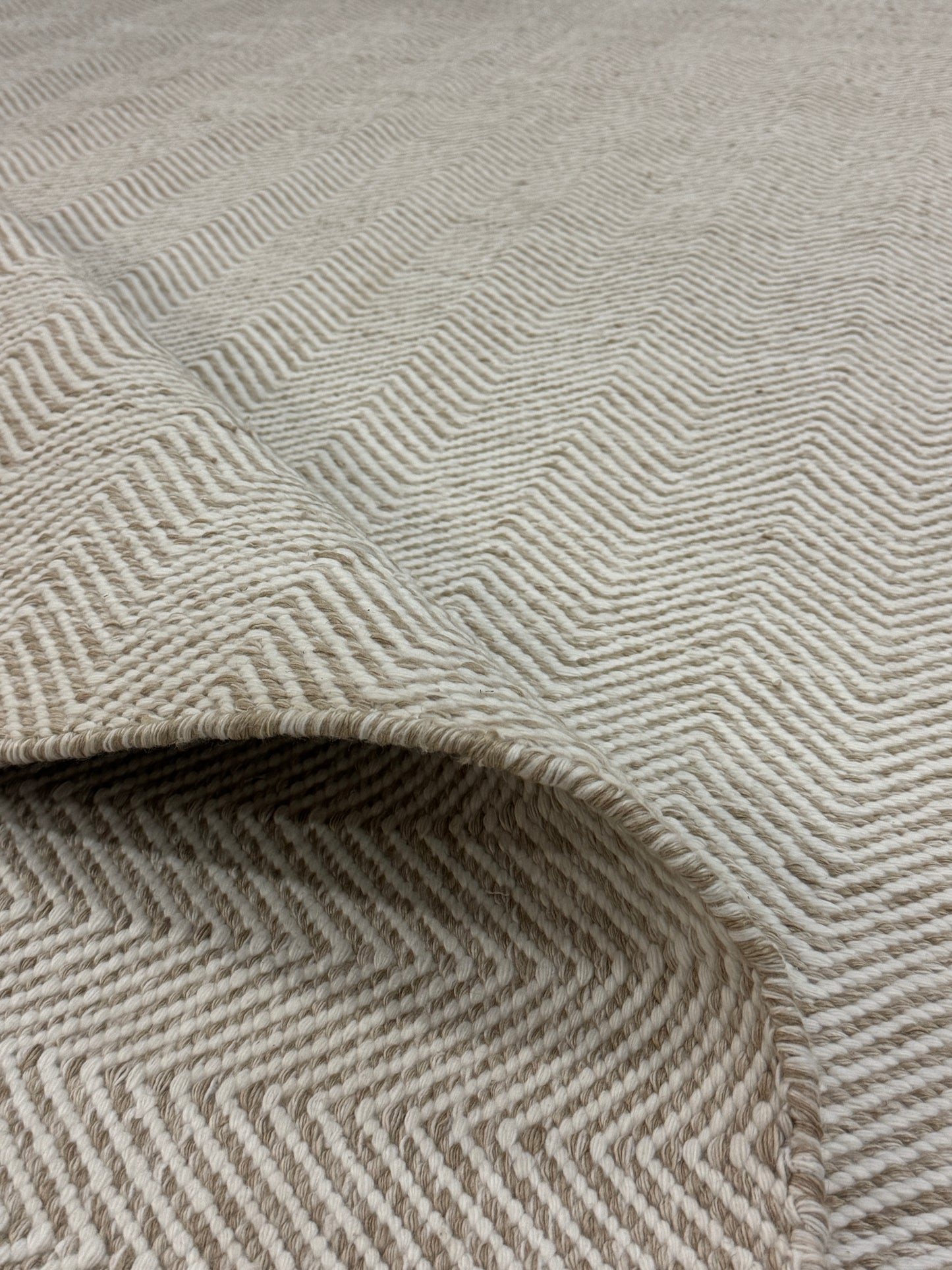 Outdoor Arthouse Chevron - Bone on Tone