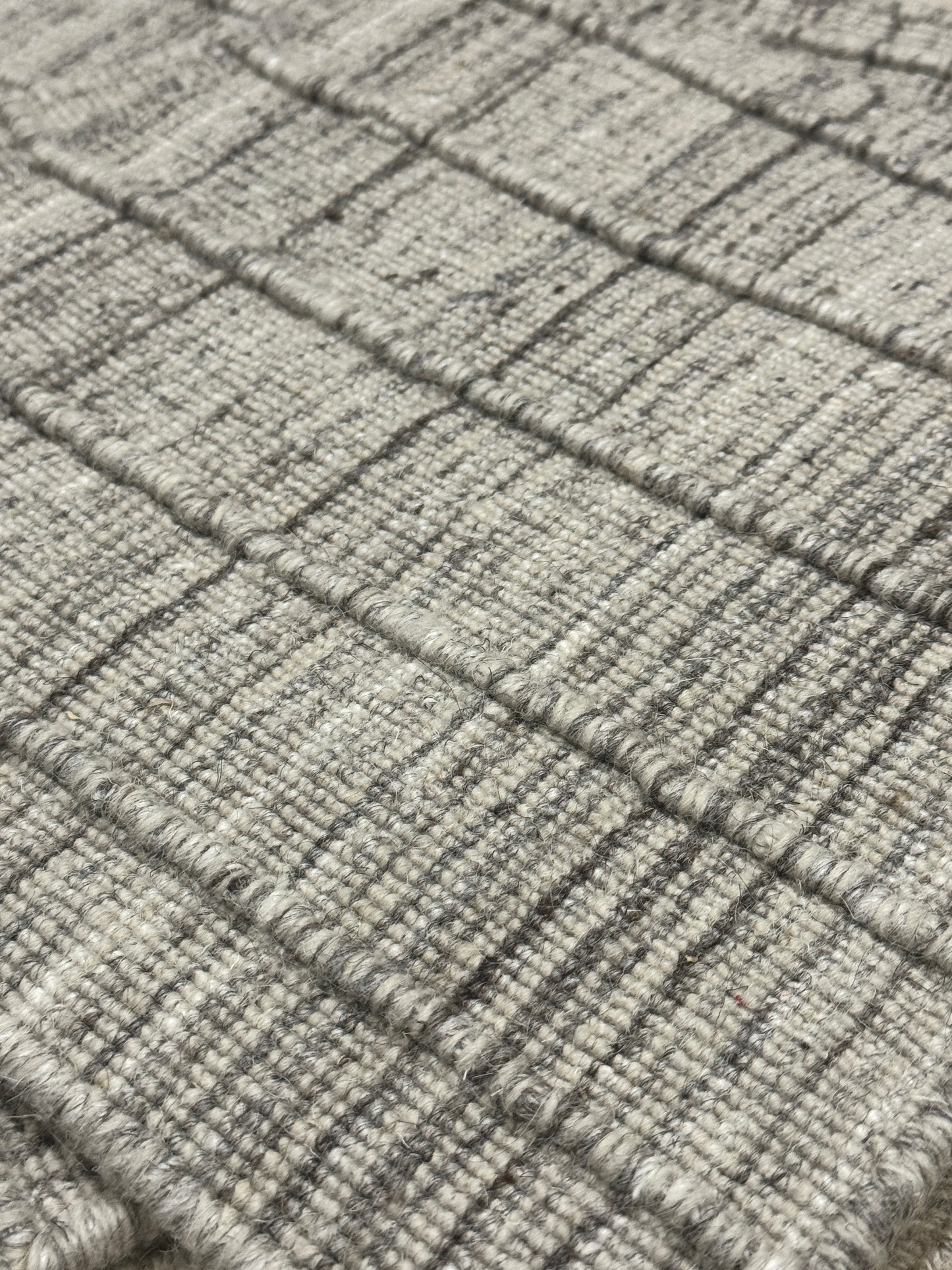 Jixxie Piping Stripe - Boulder Taupe