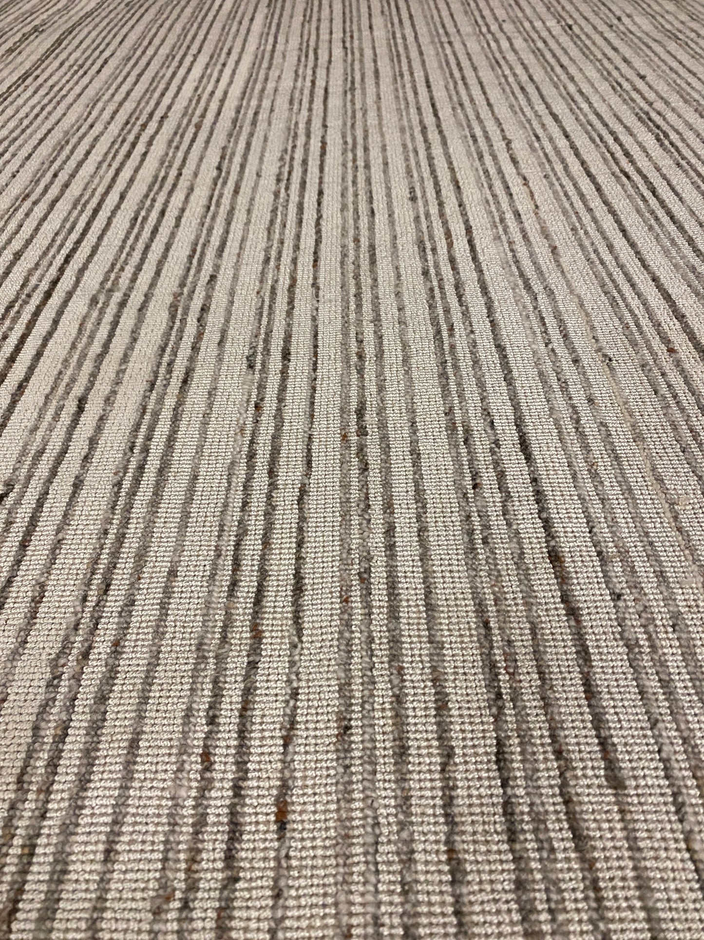 Pebbi - Brown Quartz