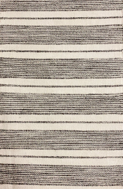 Outdoor Skirmach - Charcoal & White