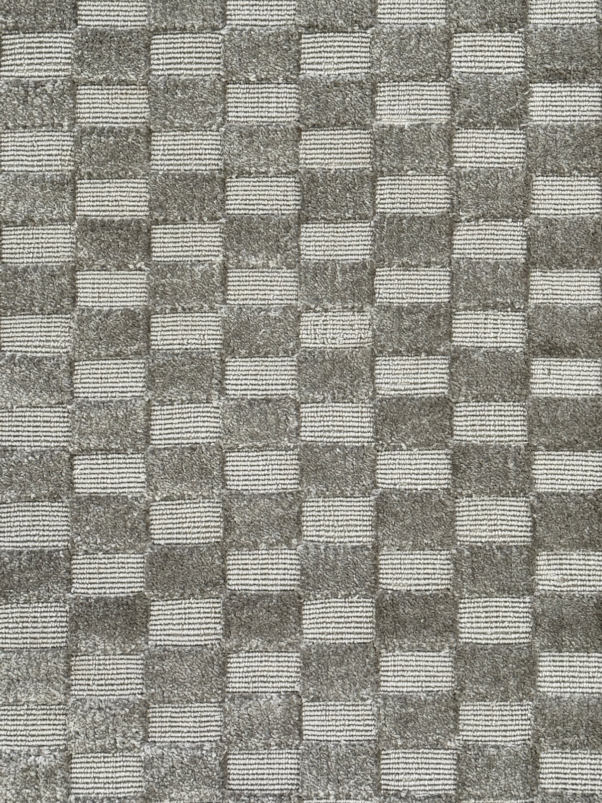 Chex Stria - Silver Diamond