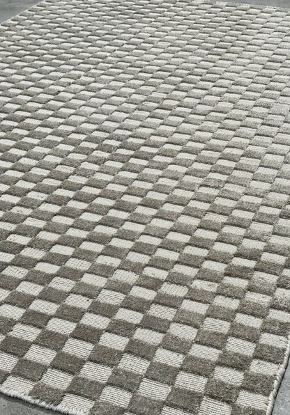 Chex Stria - Silver Diamond
