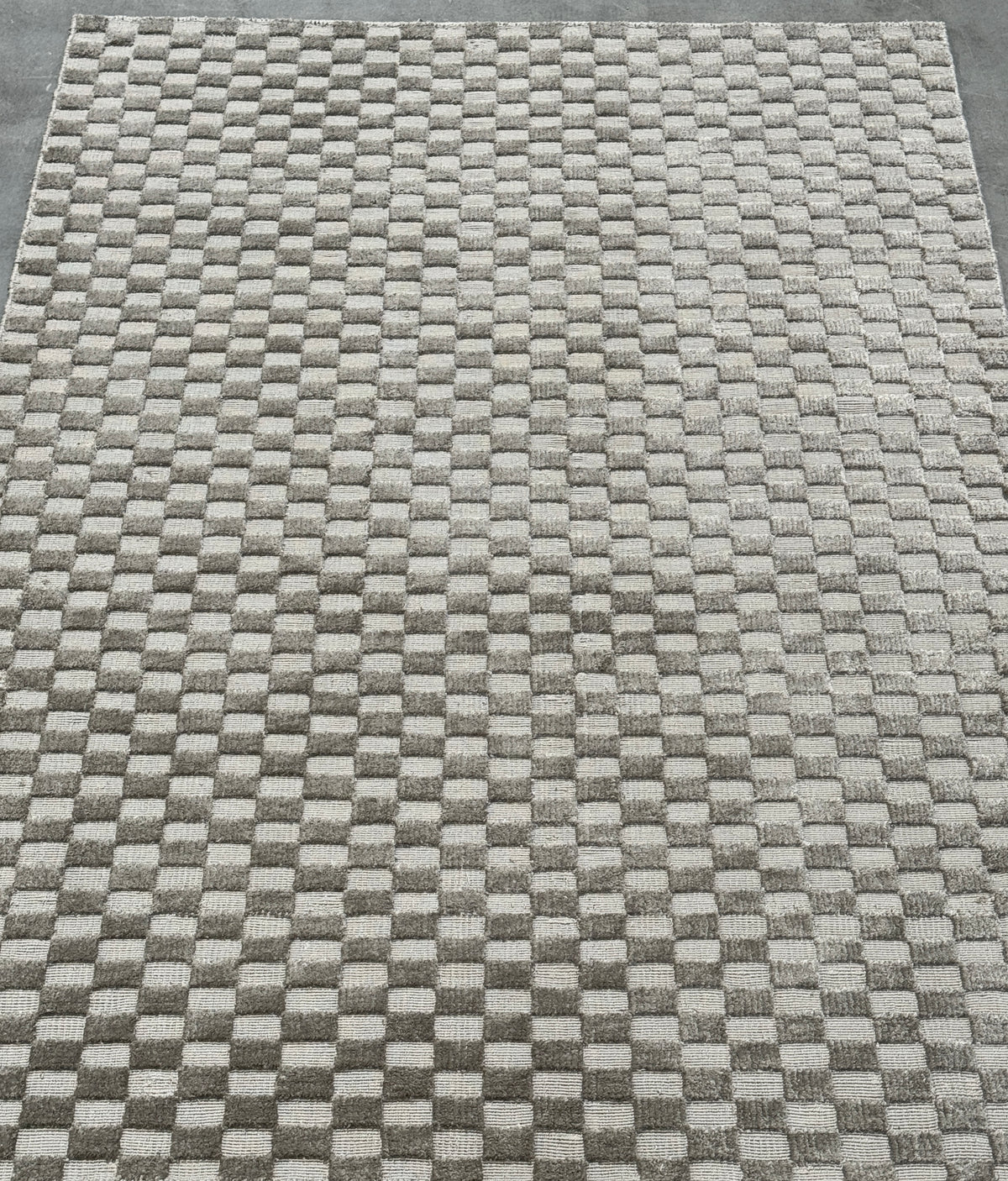 Chex Stria - Silver Diamond